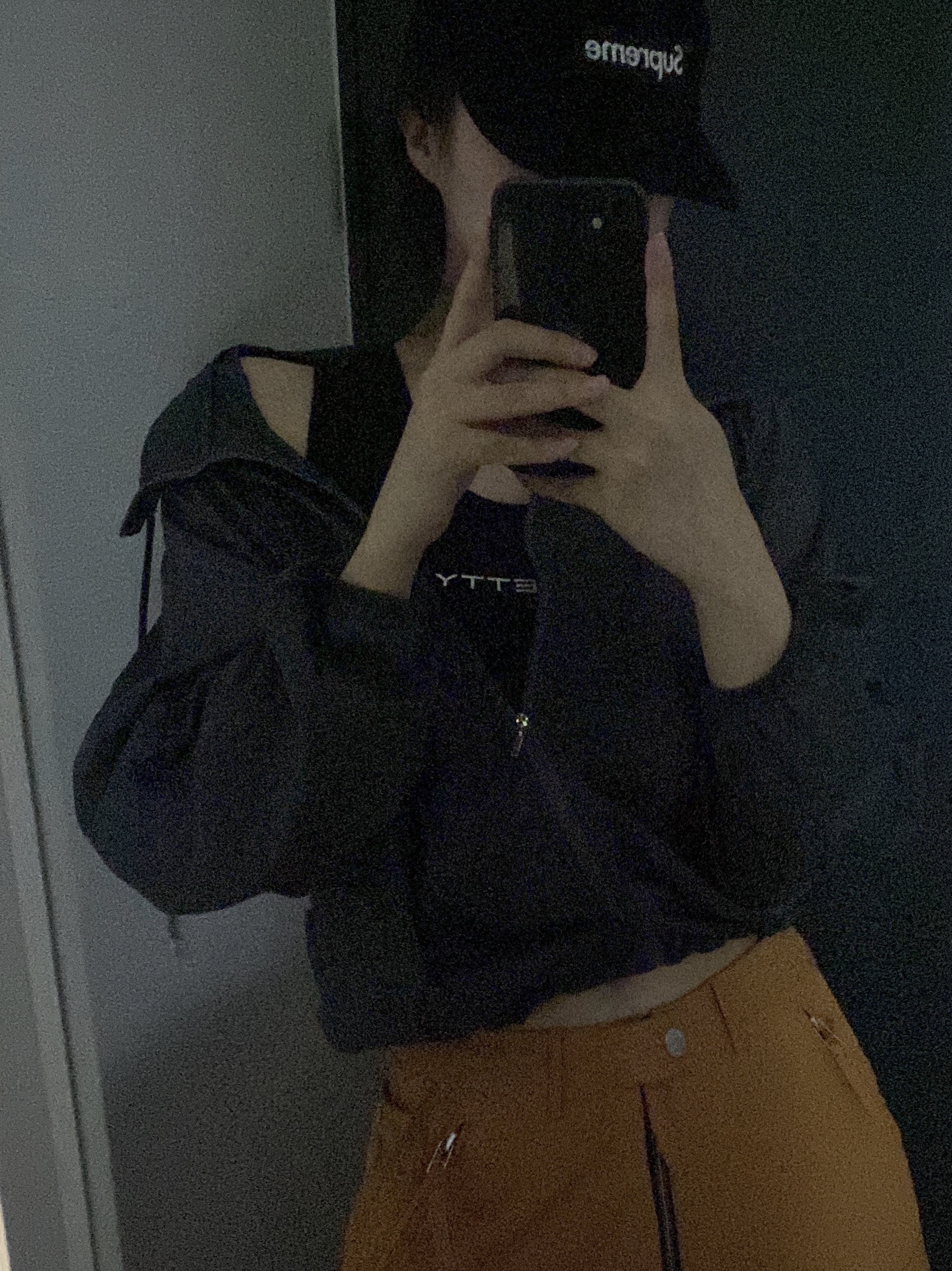 Thevinylhouse Detachable Cargo Pants Orange, Supreme Corduroy Camp Cap Black - 22FW 착용 스타일