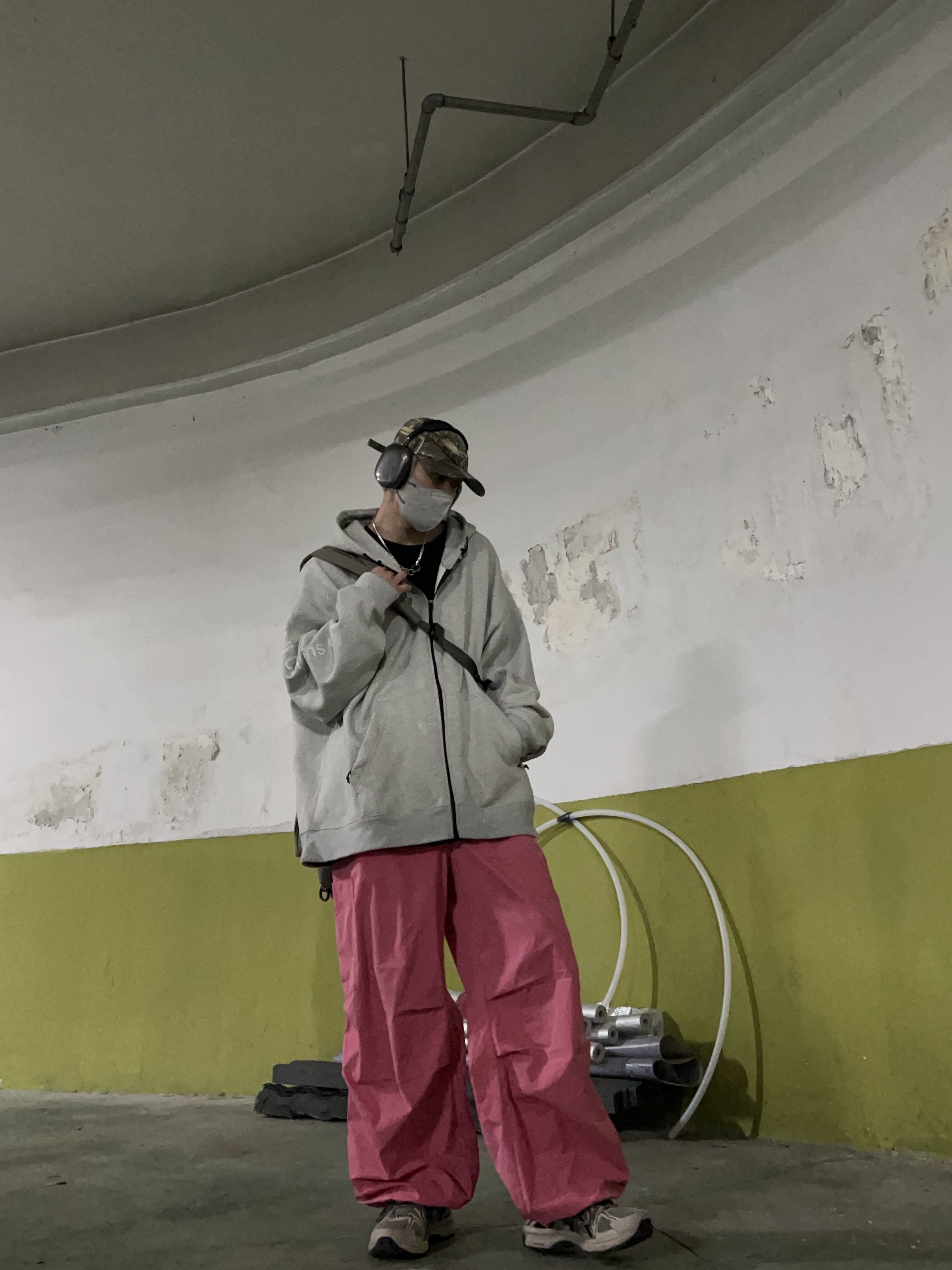 Asics Gel-Kahana 8 Grey Black Carbon, Nike ACG Therma-Fit Fleece Full Zip Hoodie Airora Grey Heather - US/EU 착용 스타일