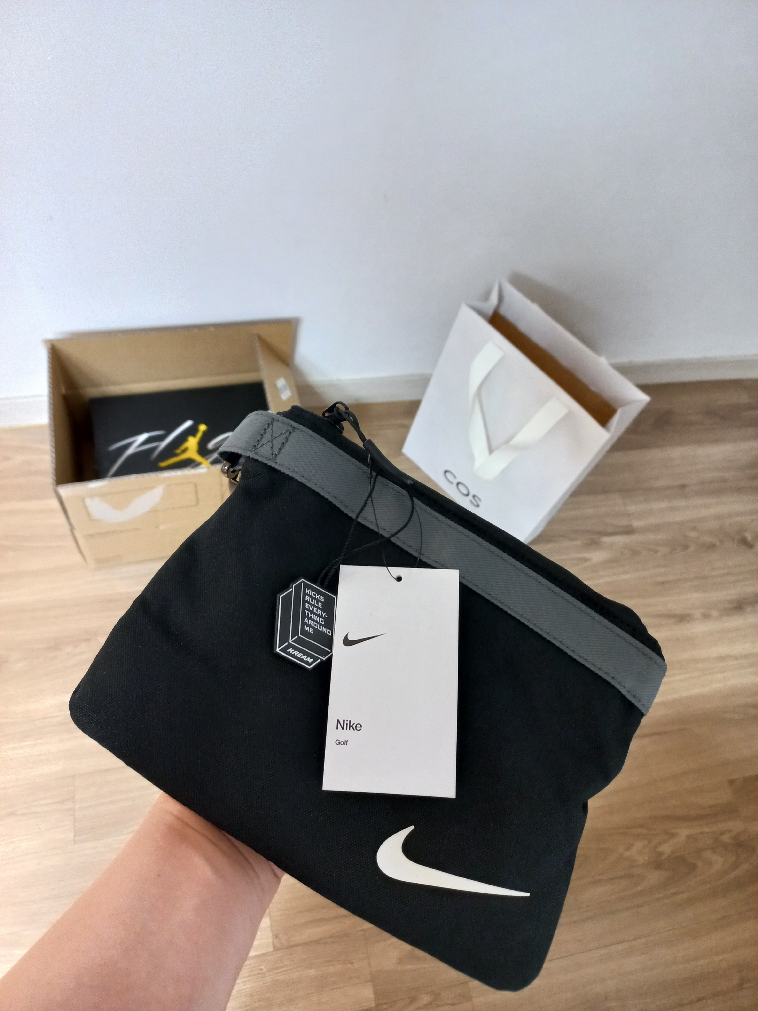 Nike Phenom Golf Pouch Black, Jordan 4 Retro Thunder 2023 착용 스타일 - 2