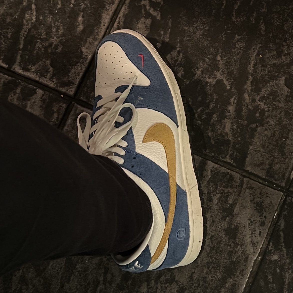 Nike x Kasina Dunk Low 80's Bus 착용 스타일