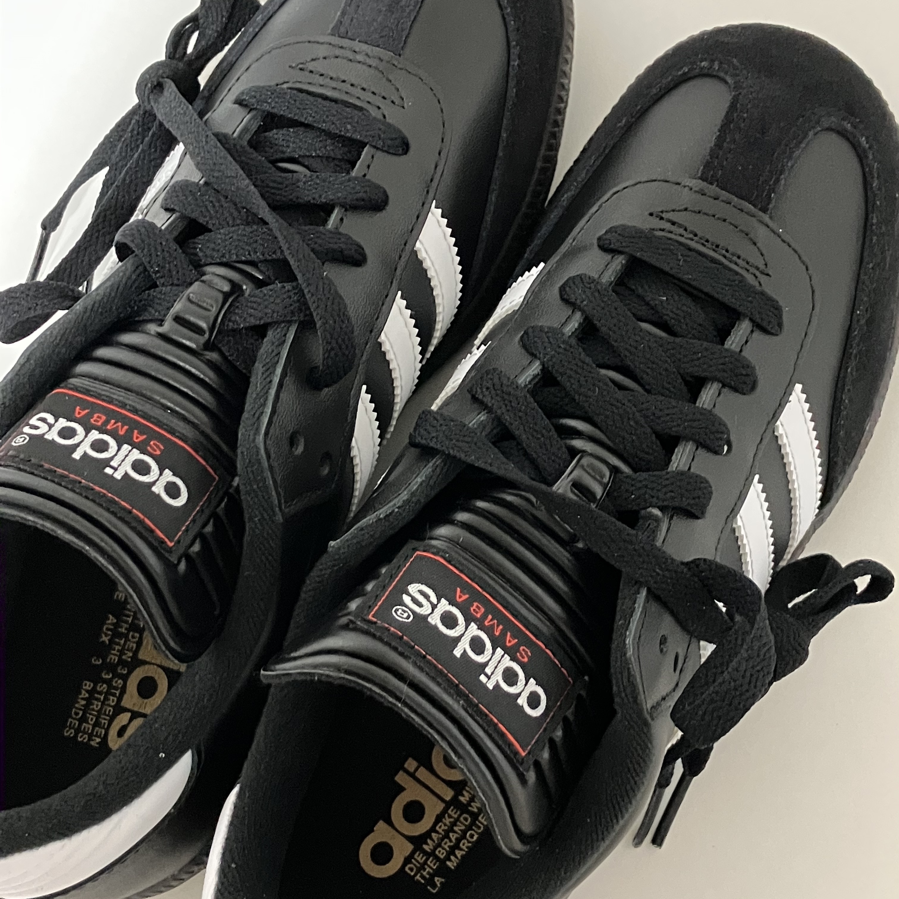 (J) Adidas Samba Classic Core Black 착용 스타일