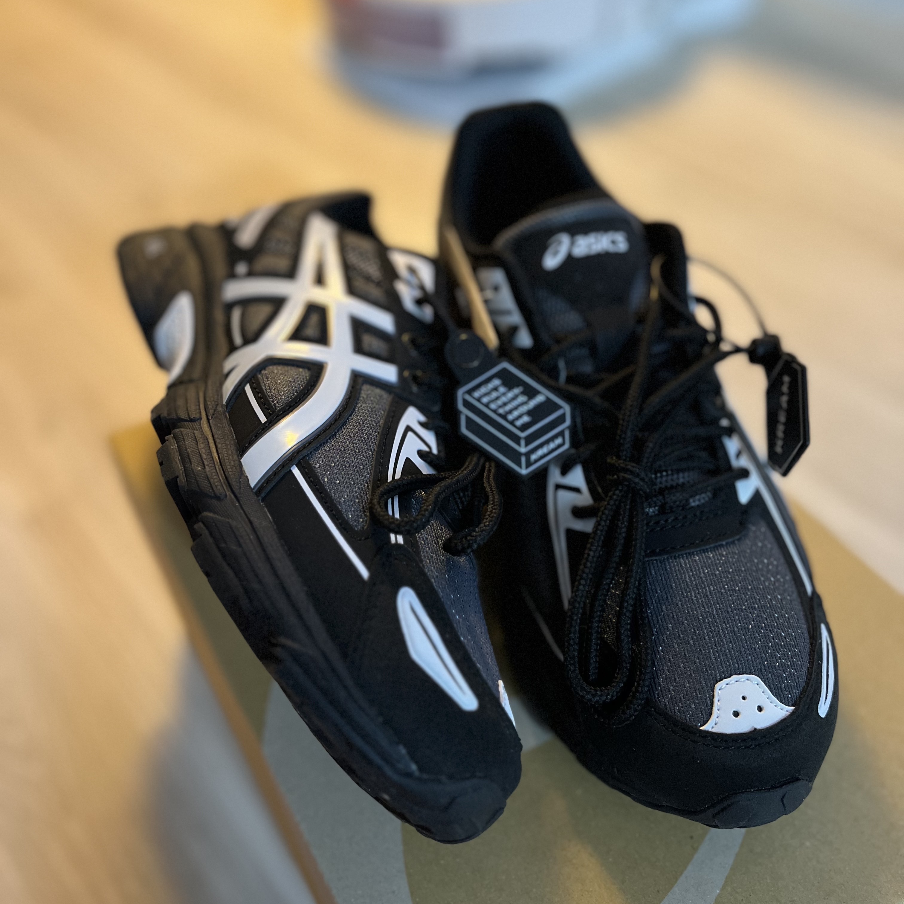 Asics Gel-Venture 6 Carrier Grey 착용 스타일 - 2