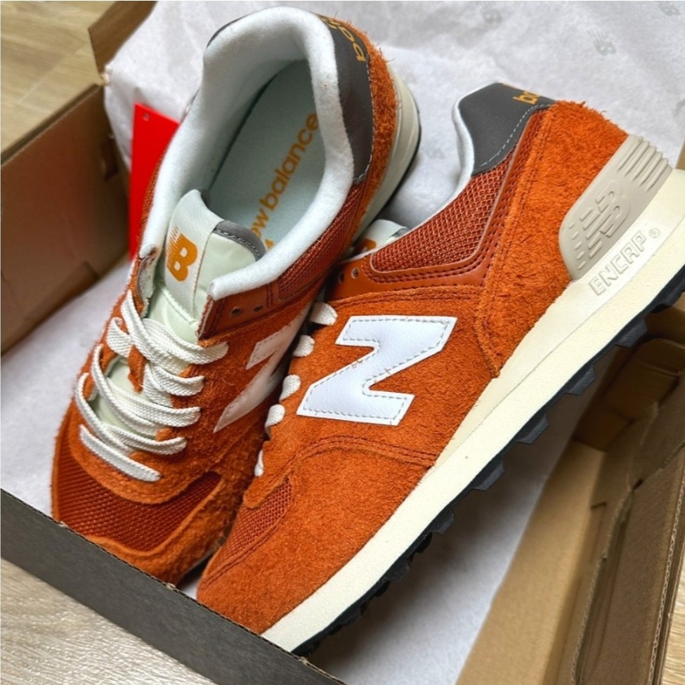 New Balance 574 Heritage Orange Burst White 착용 스타일 - 1