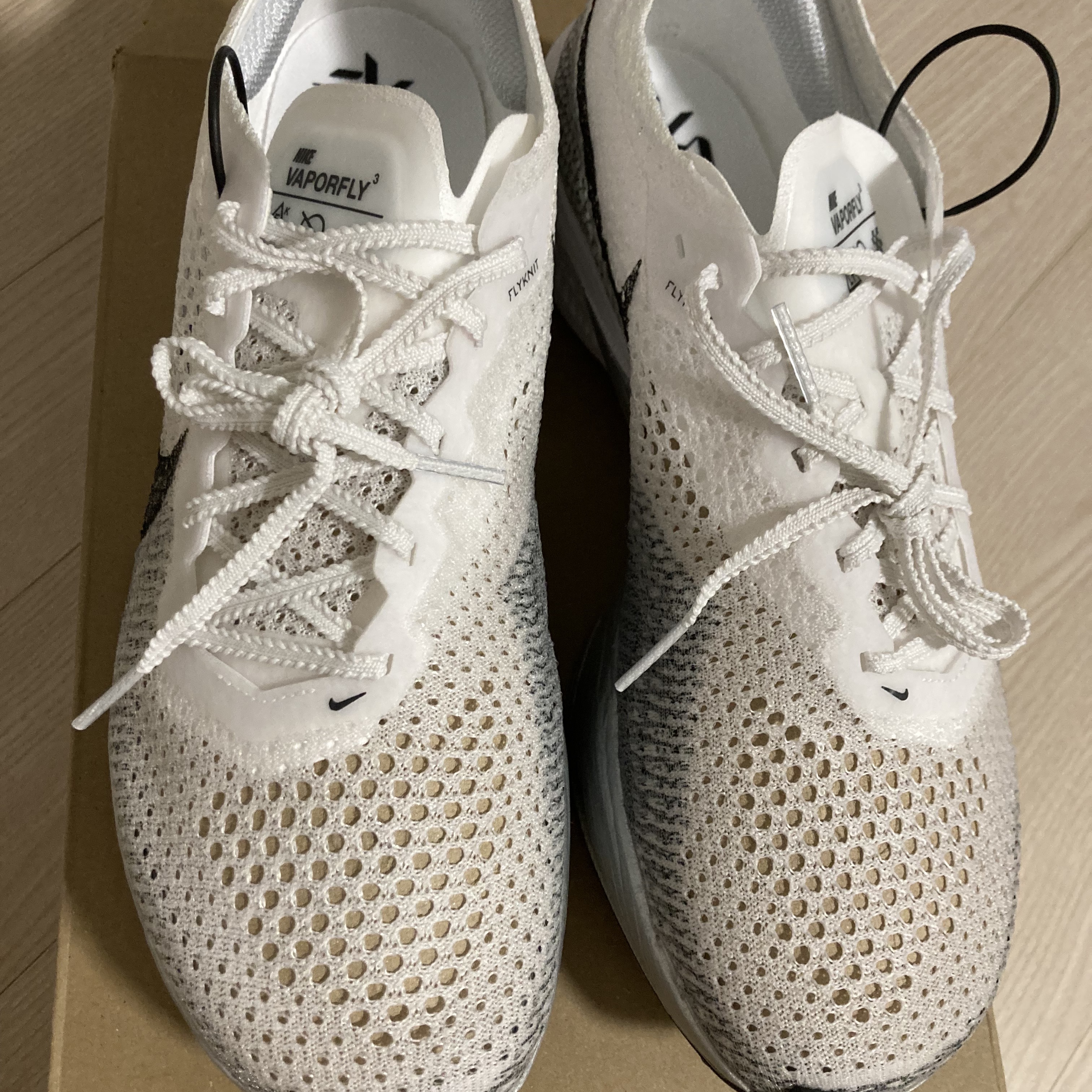 Nike ZoomX Vaporfly Next% 3 White Grey 착용 스타일