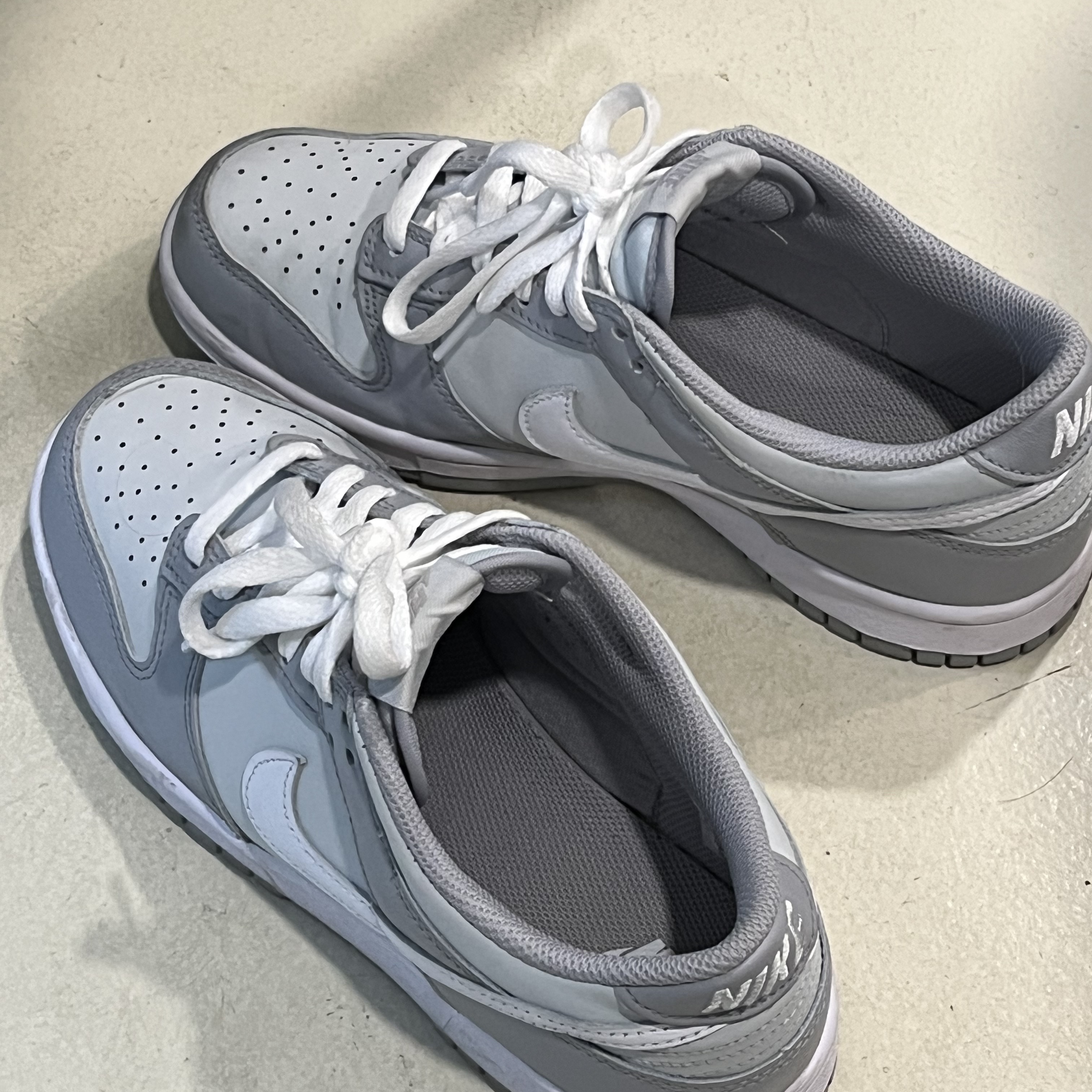 (GS) Nike Dunk Low Wolf Grey 착용 스타일