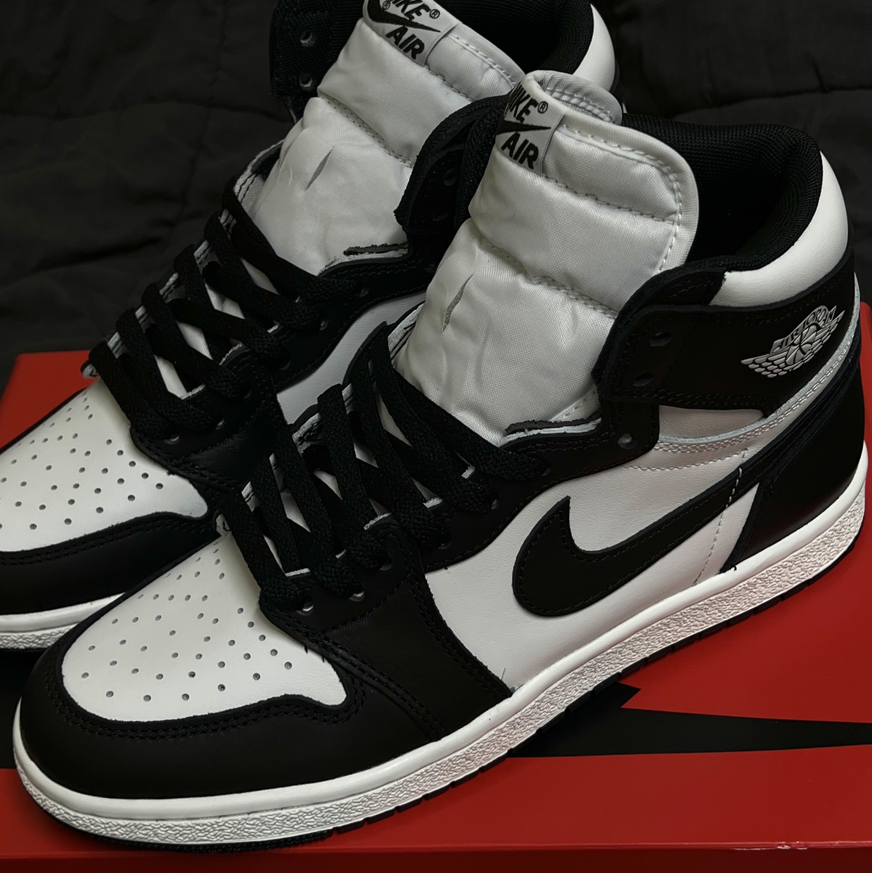 Jordan 1 High 85 Black White 착용 스타일 - 2