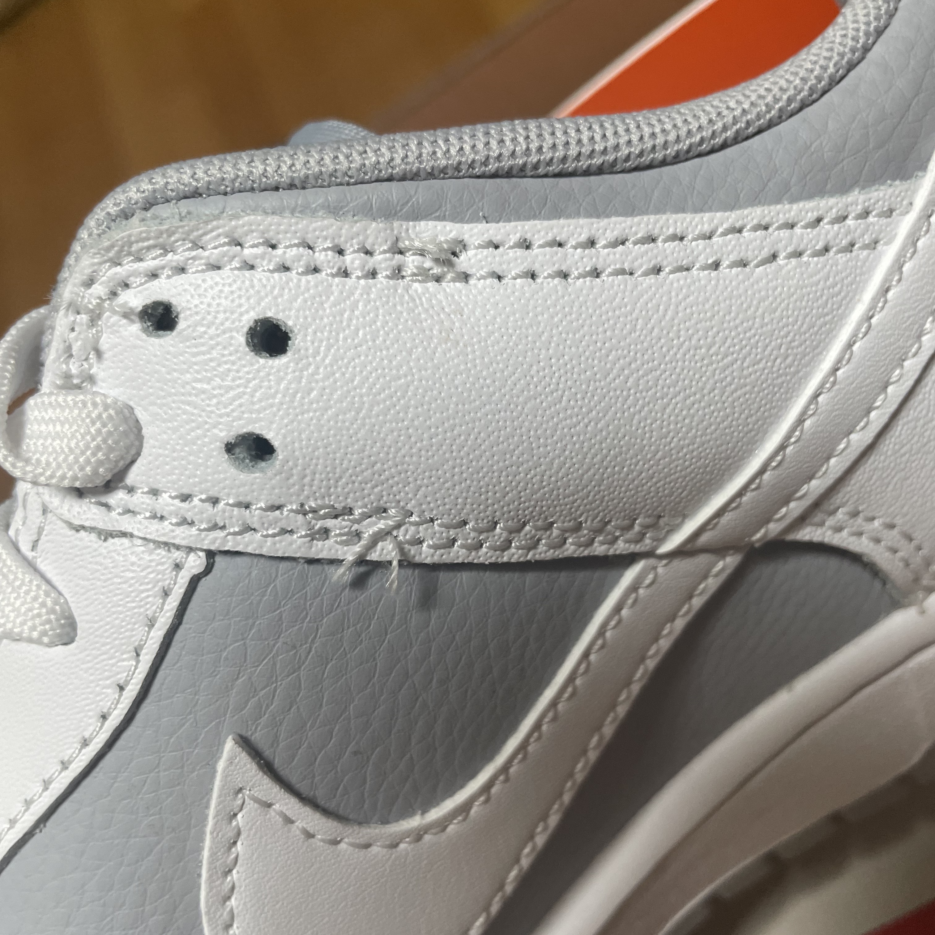Nike Dunk Low Retro White Neutral Grey 착용 스타일 - 2