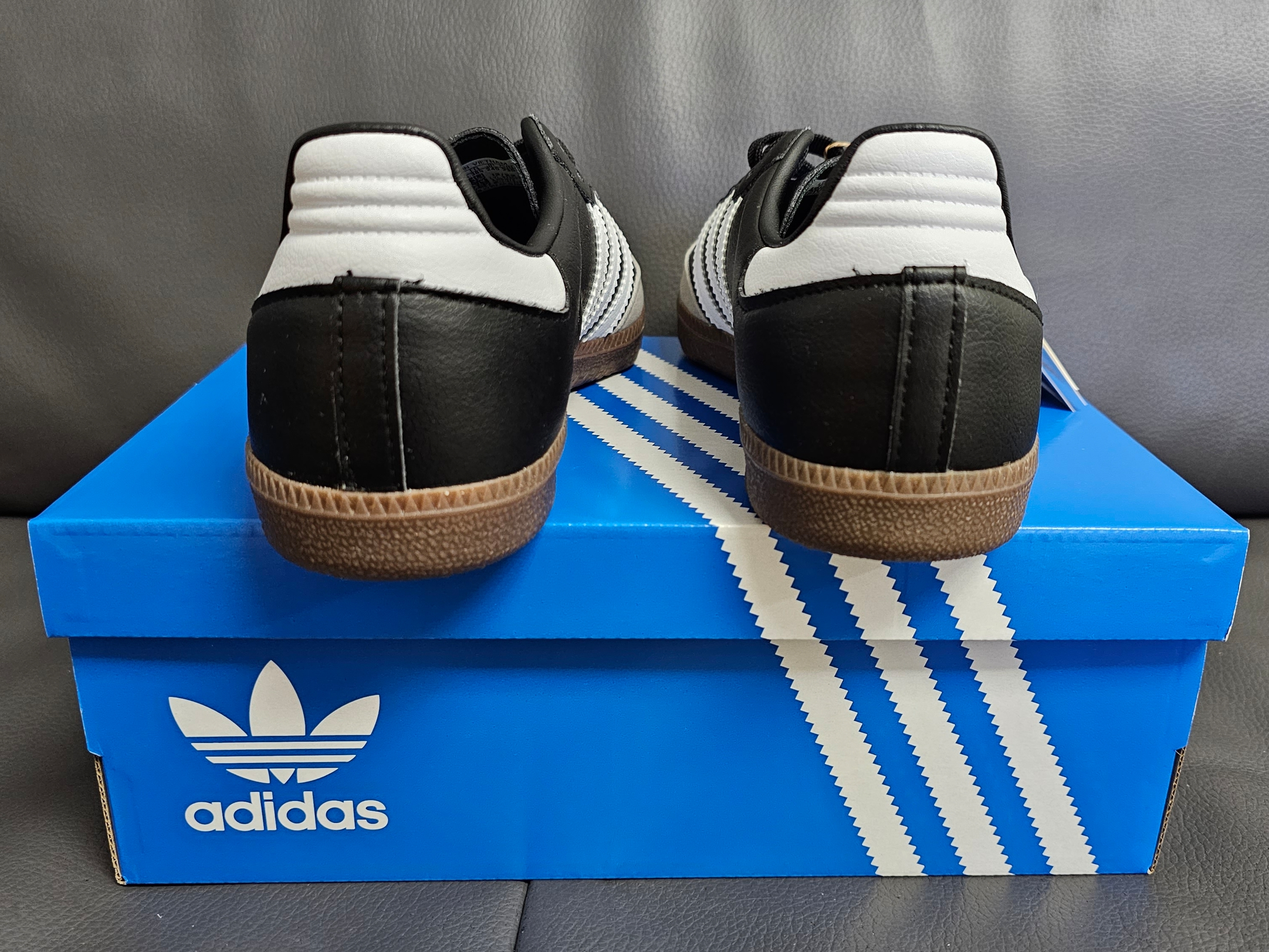 Adidas Samba Vegan Black White 착용 스타일 - 3
