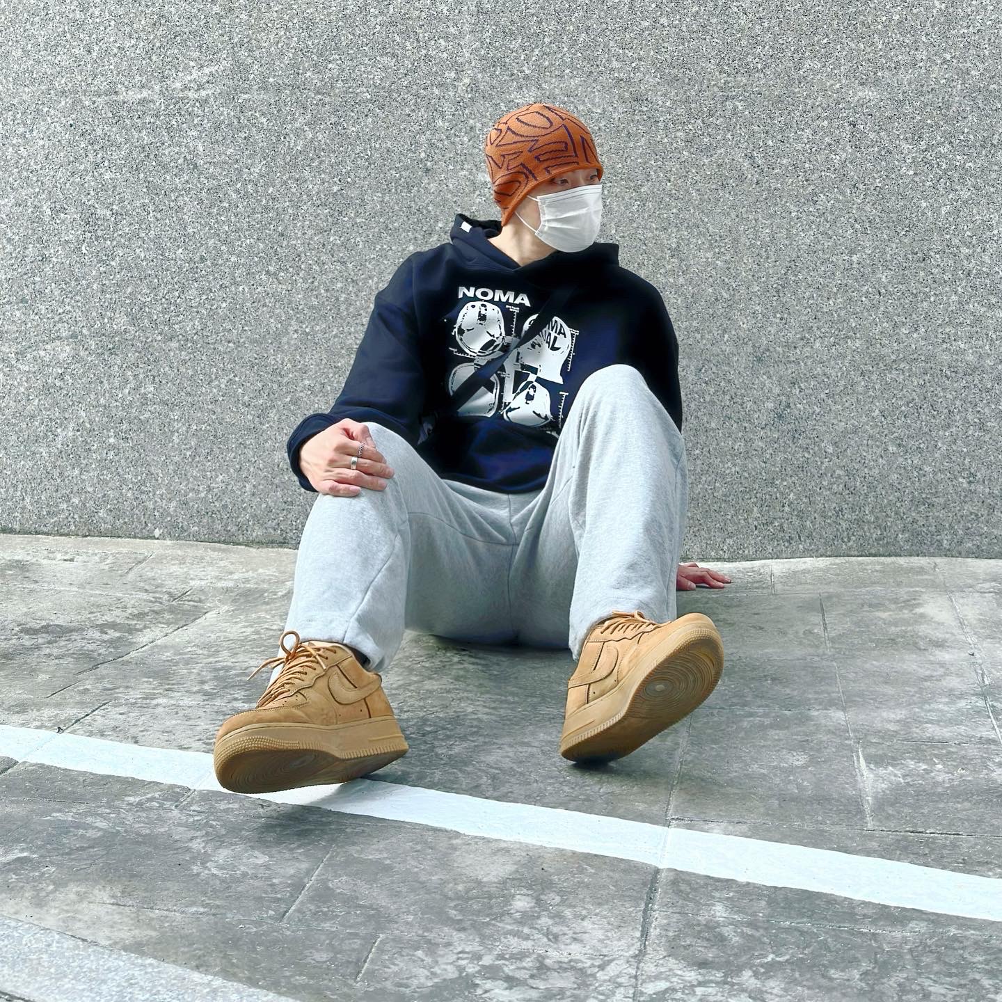 Nike Air Force 1 '07 WB Flax 착용 스타일 - 3