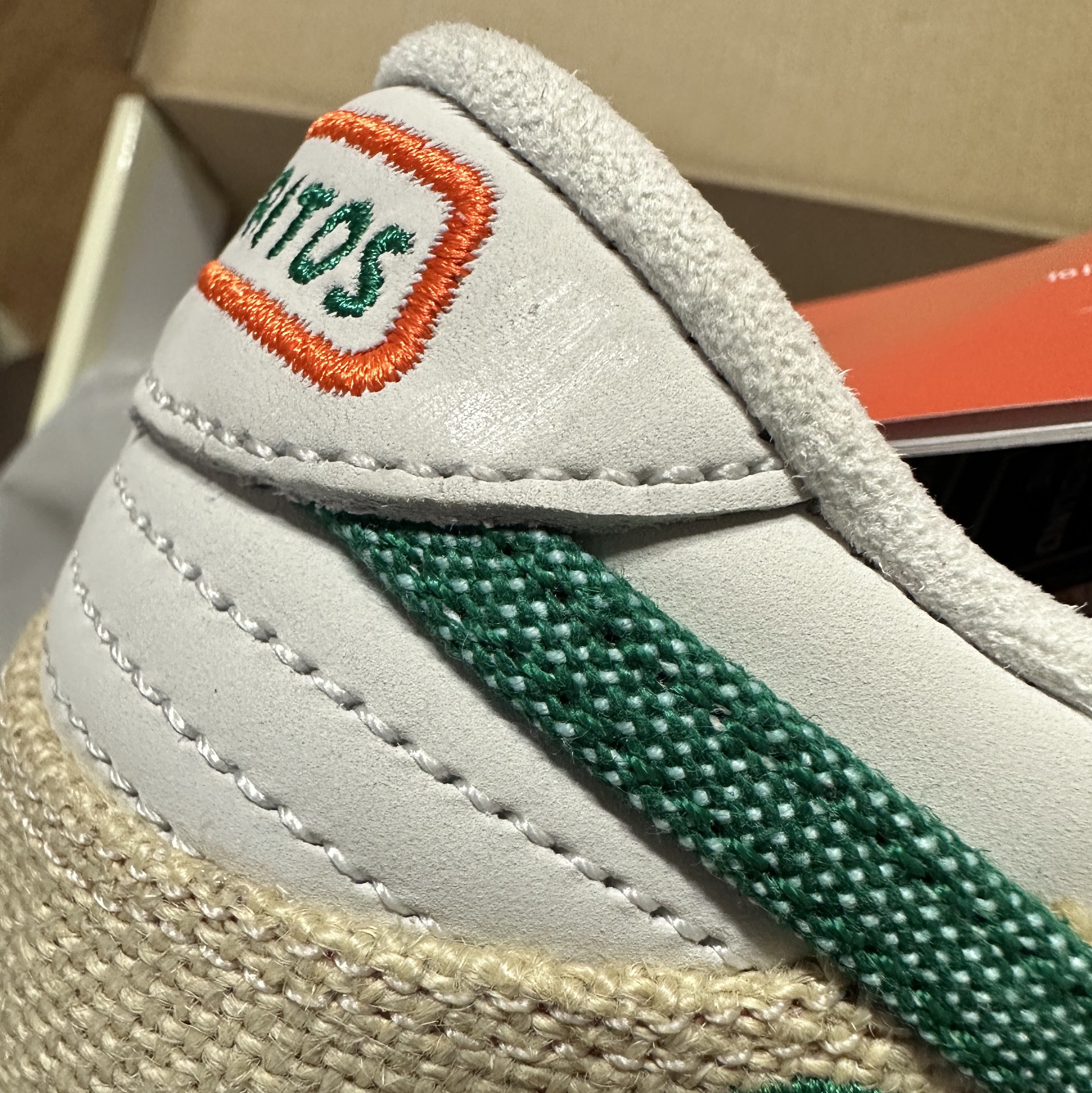 Nike x Jarritos SB Dunk Low Phantom and Malachite 착용 스타일 - 3