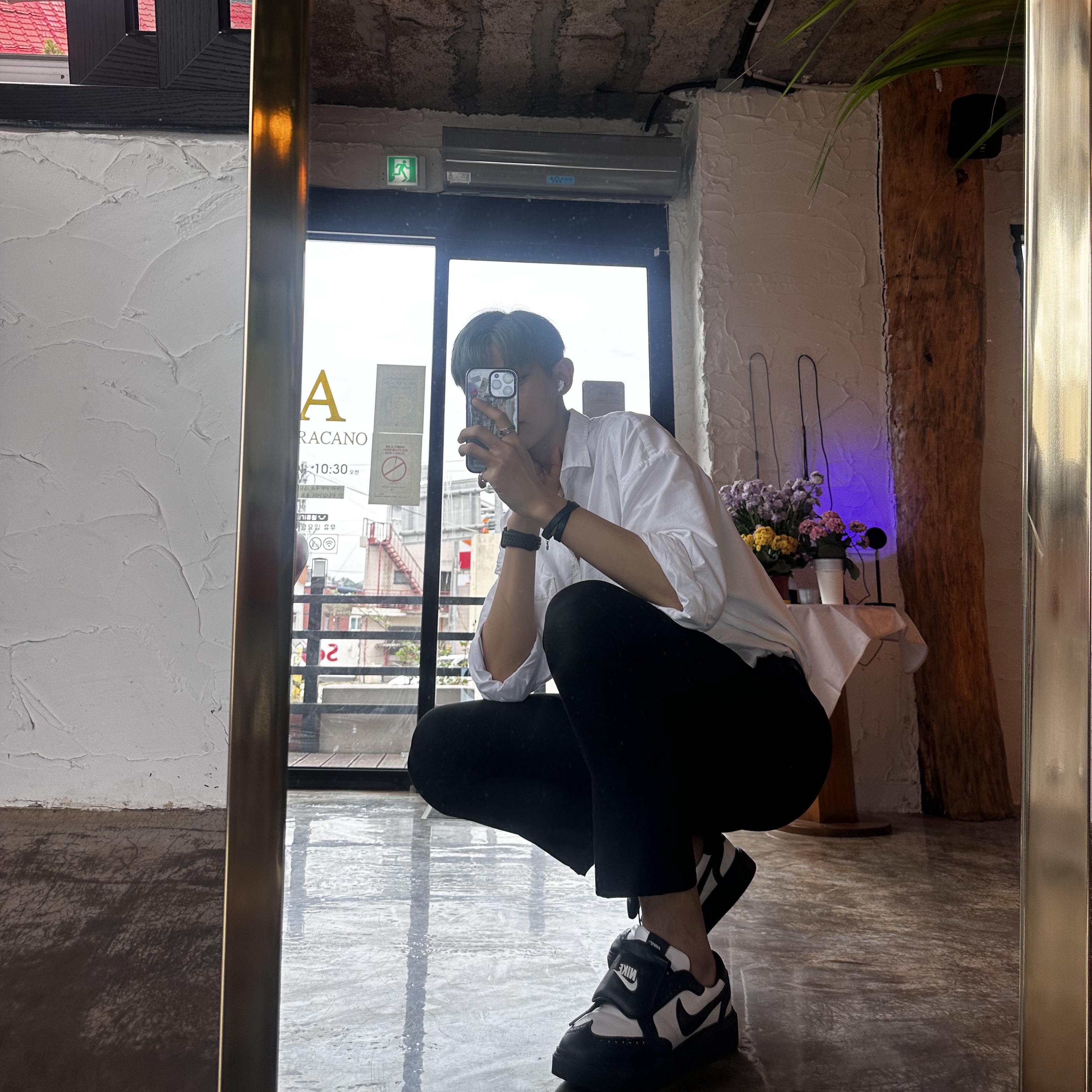 Nike x Peaceminusone Kwondo1 Black and White, Gucci Ring with Double G Silver 착용 스타일 - 1