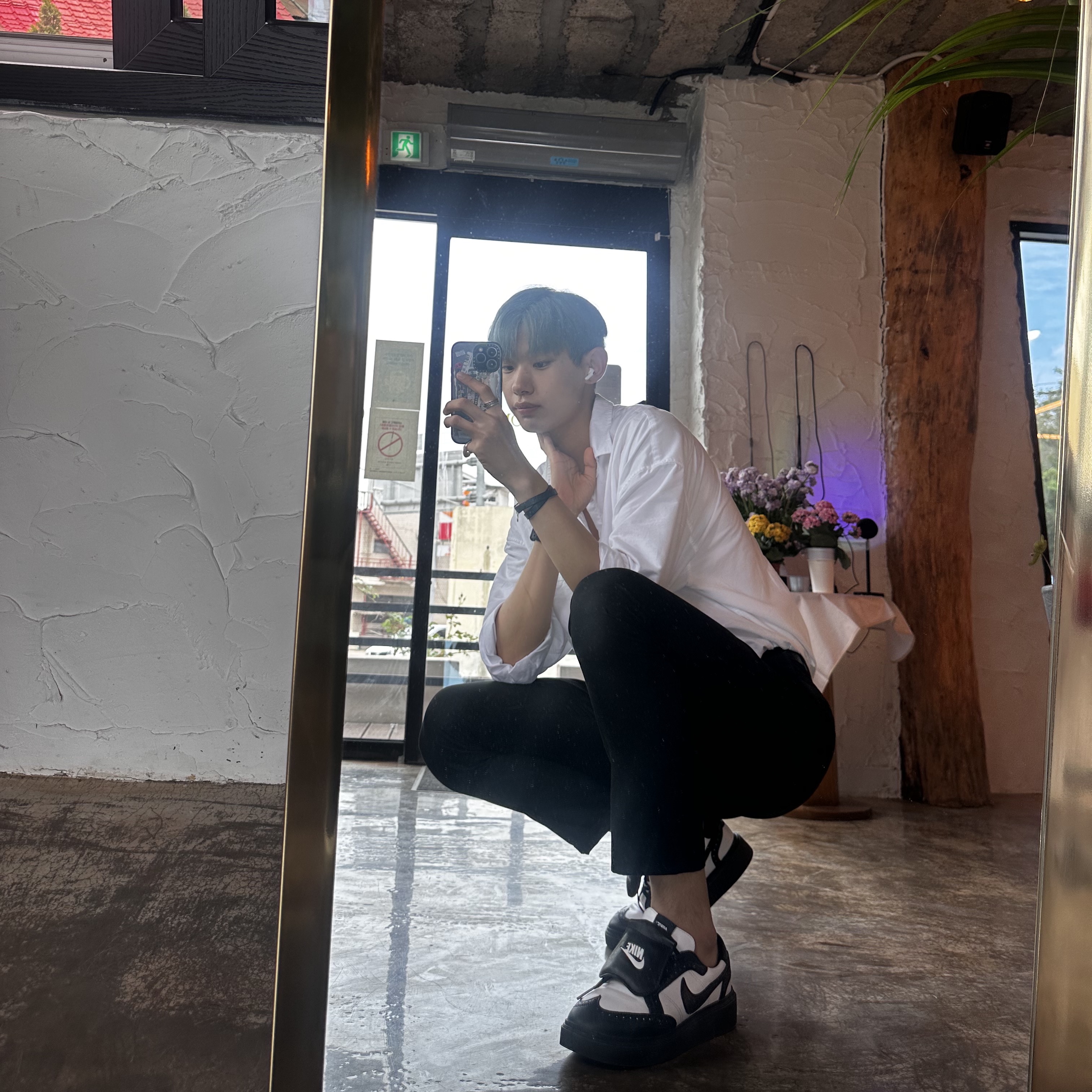 Nike x Peaceminusone Kwondo1 Black and White, Gucci Ring with Double G Silver 착용 스타일 - 3