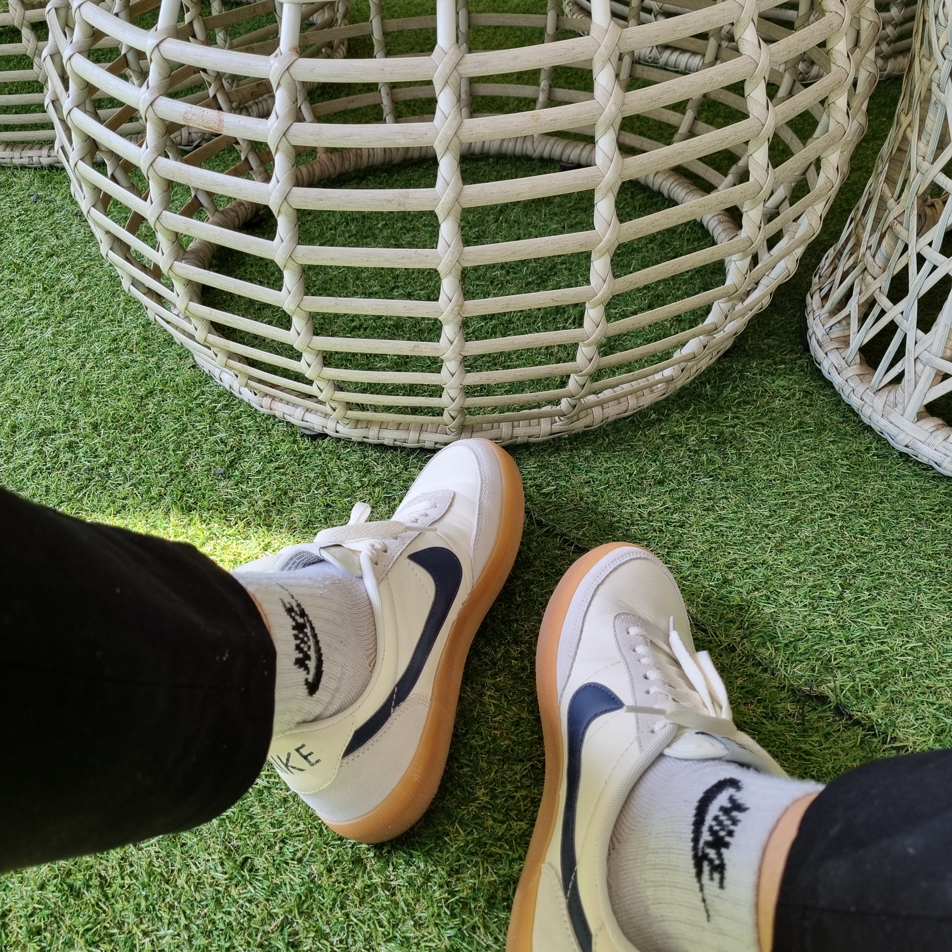 Nike x J.Crew Killshot 2 Sail Midnight Navy 착용 스타일