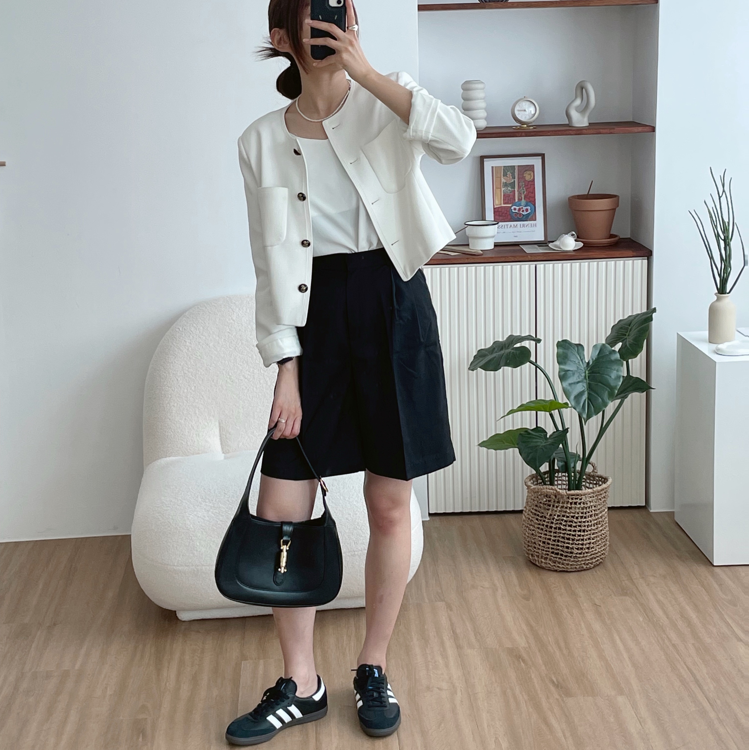 Adidas Samba OG Black White Gum 착용 스타일