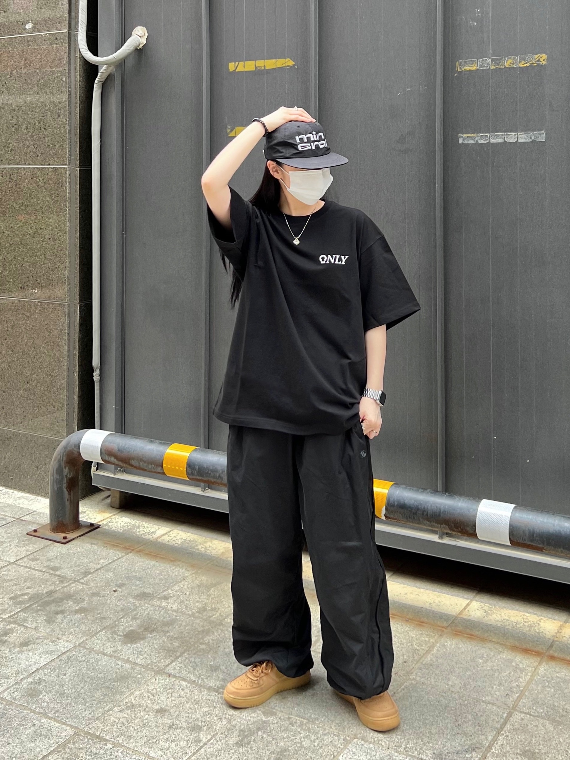 Nike Air Force 1 '07 WB Flax, Sansan Gear Zipper Pants Black - 22FW 착용 스타일 - 4