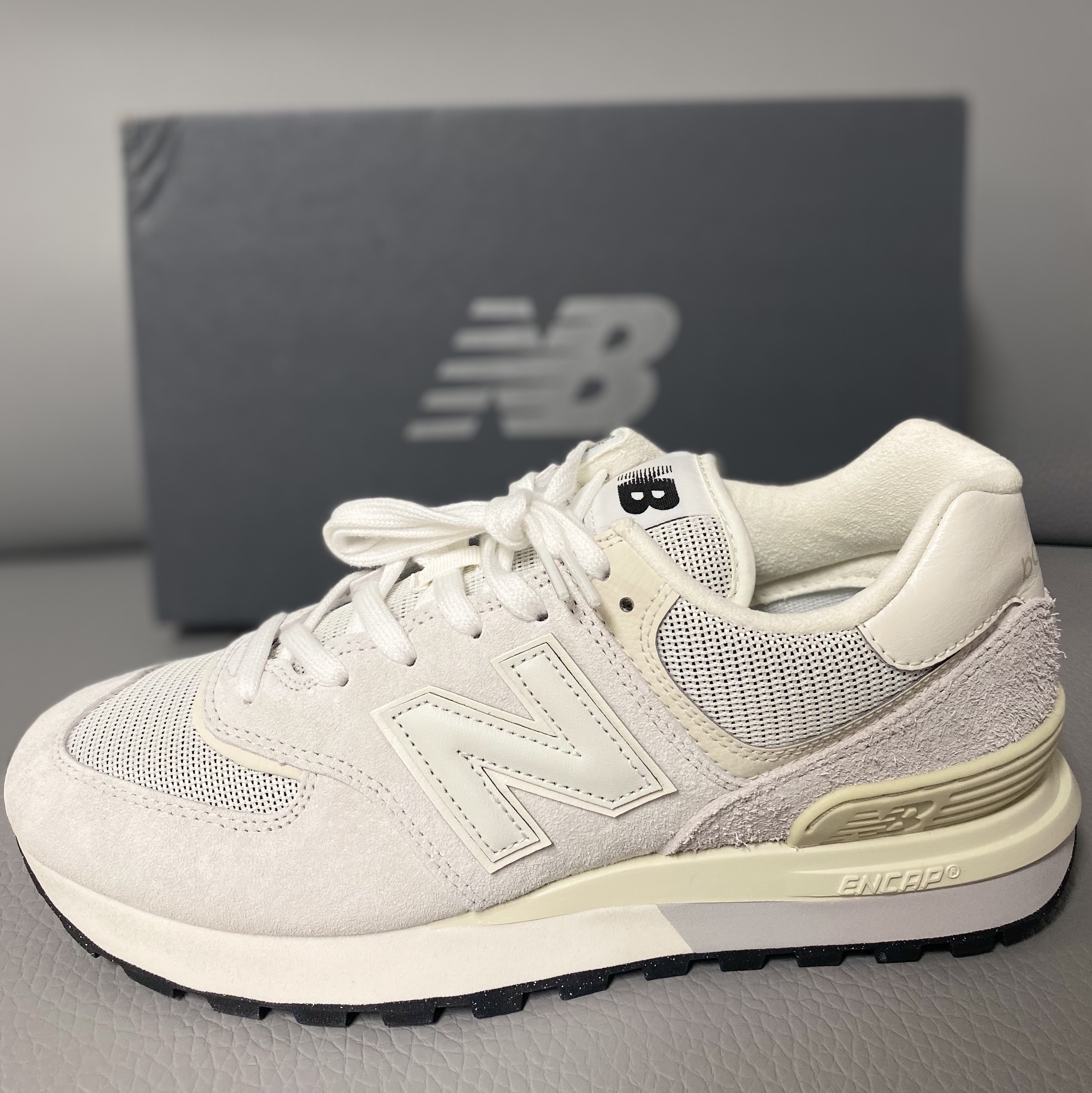 New Balance 574 Legacy Grey White 착용 스타일
