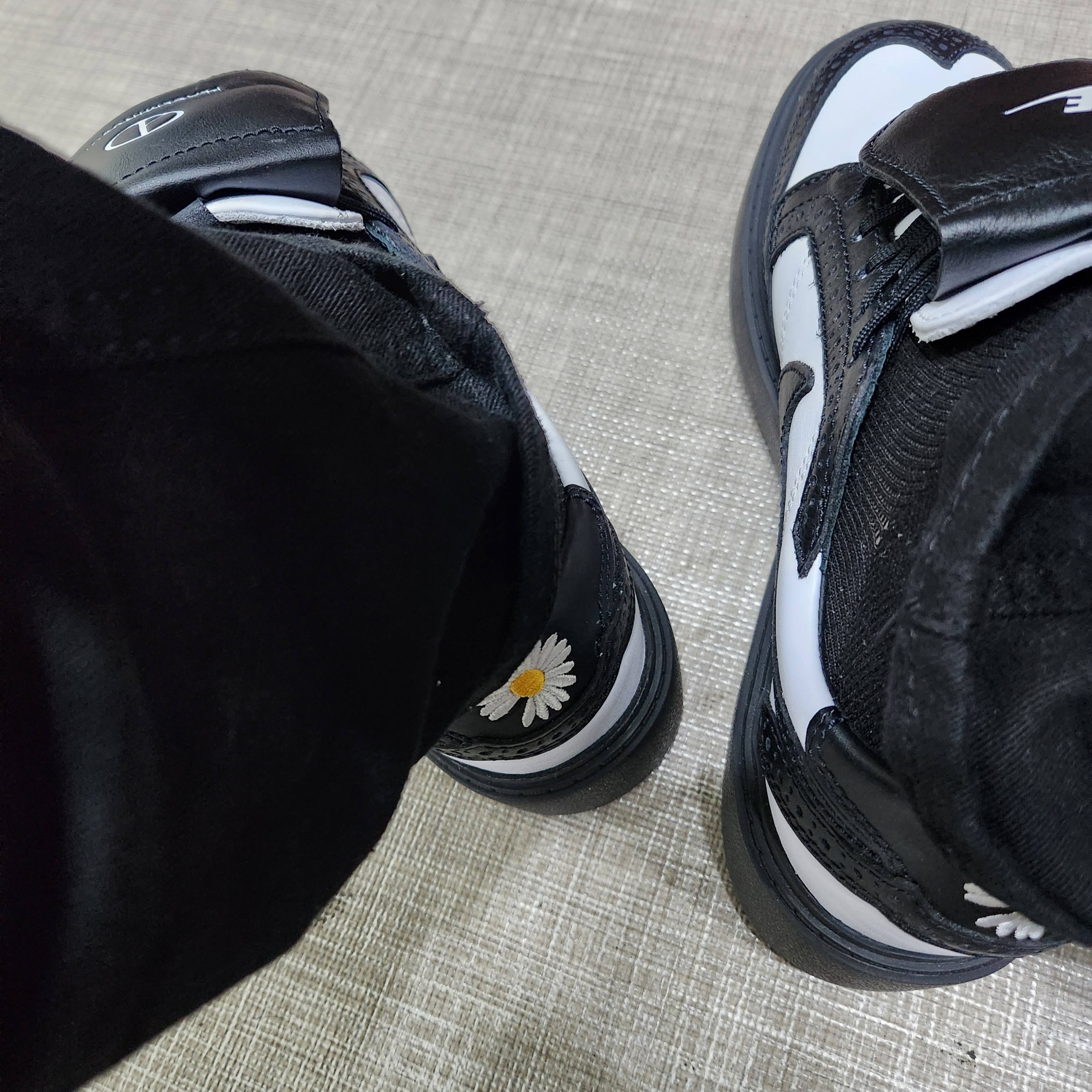 Nike x Peaceminusone Kwondo1 Black and White 착용 스타일 - 2