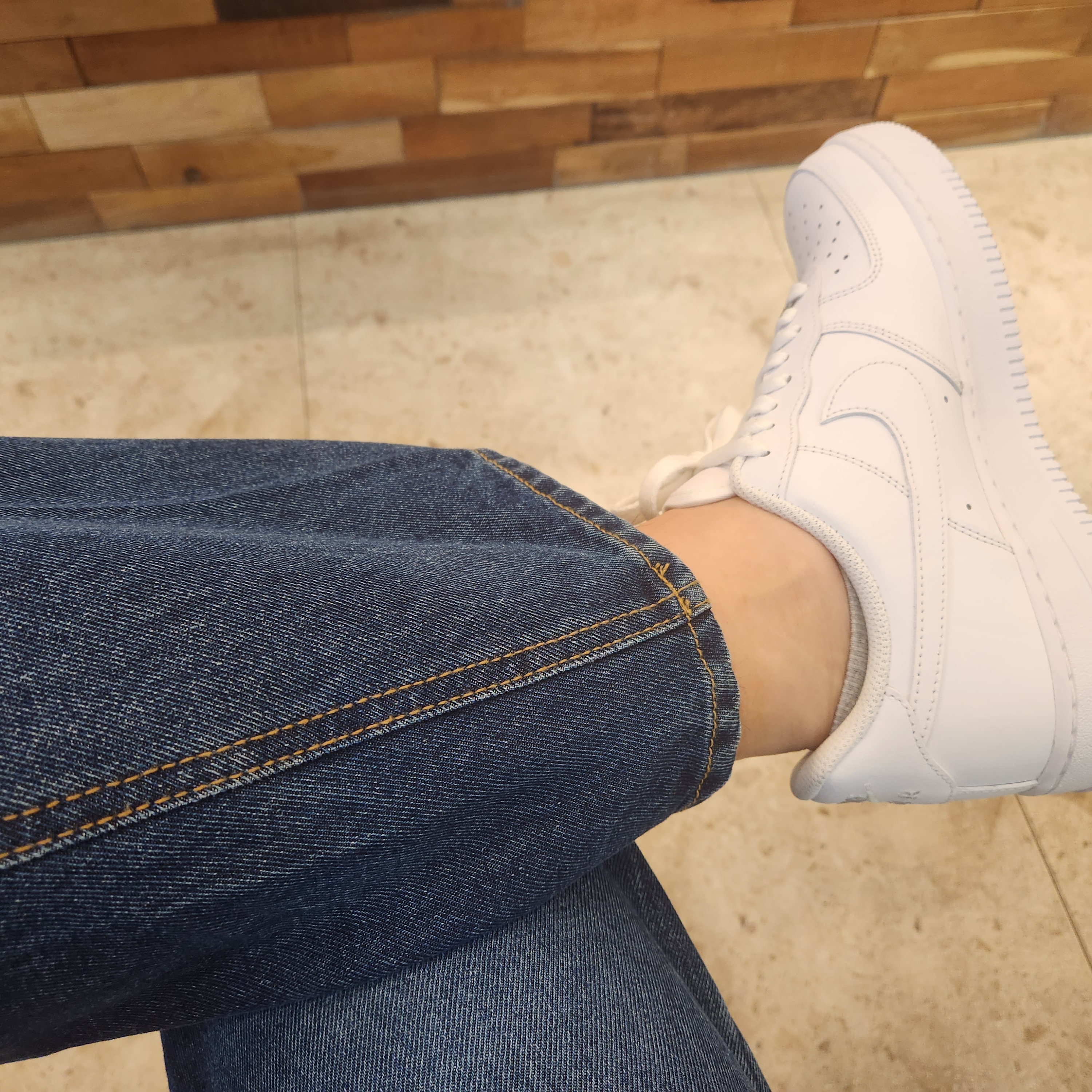 Nike Air Force 1 '07 Low White 착용 스타일
