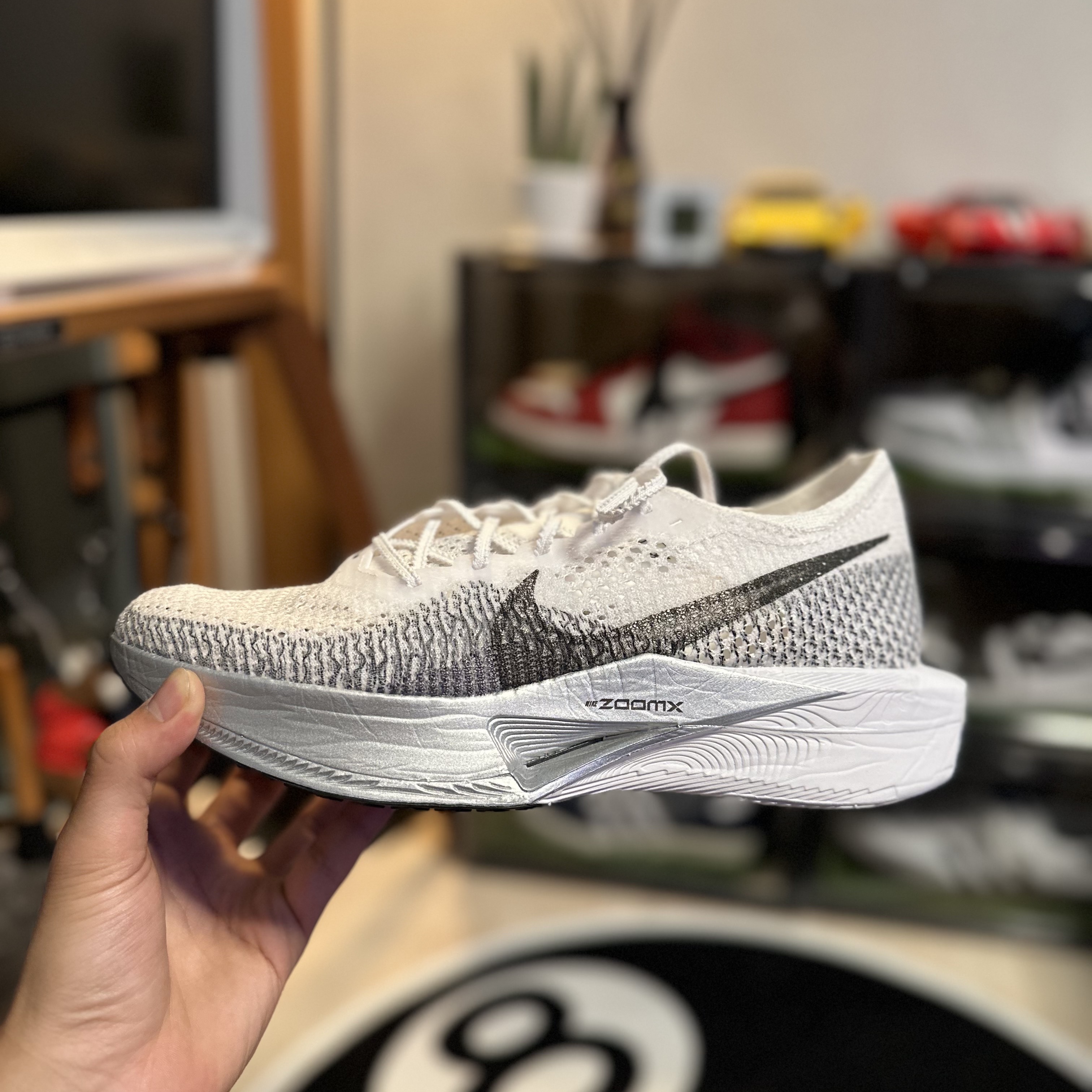 Nike ZoomX Vaporfly Next% 3 White Grey 착용 스타일