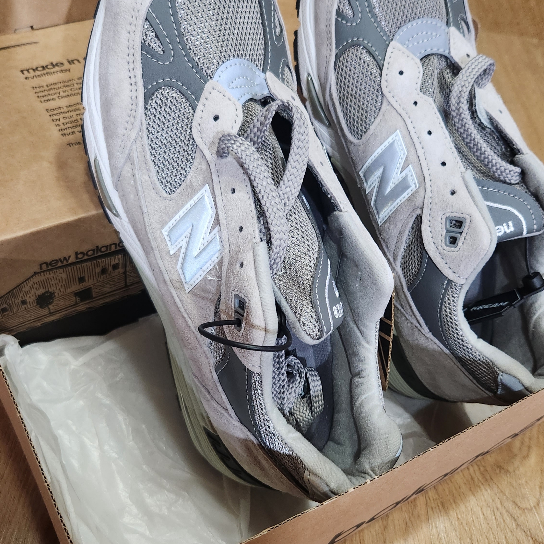 New Balance 991 Made in UK Grey 착용 스타일
