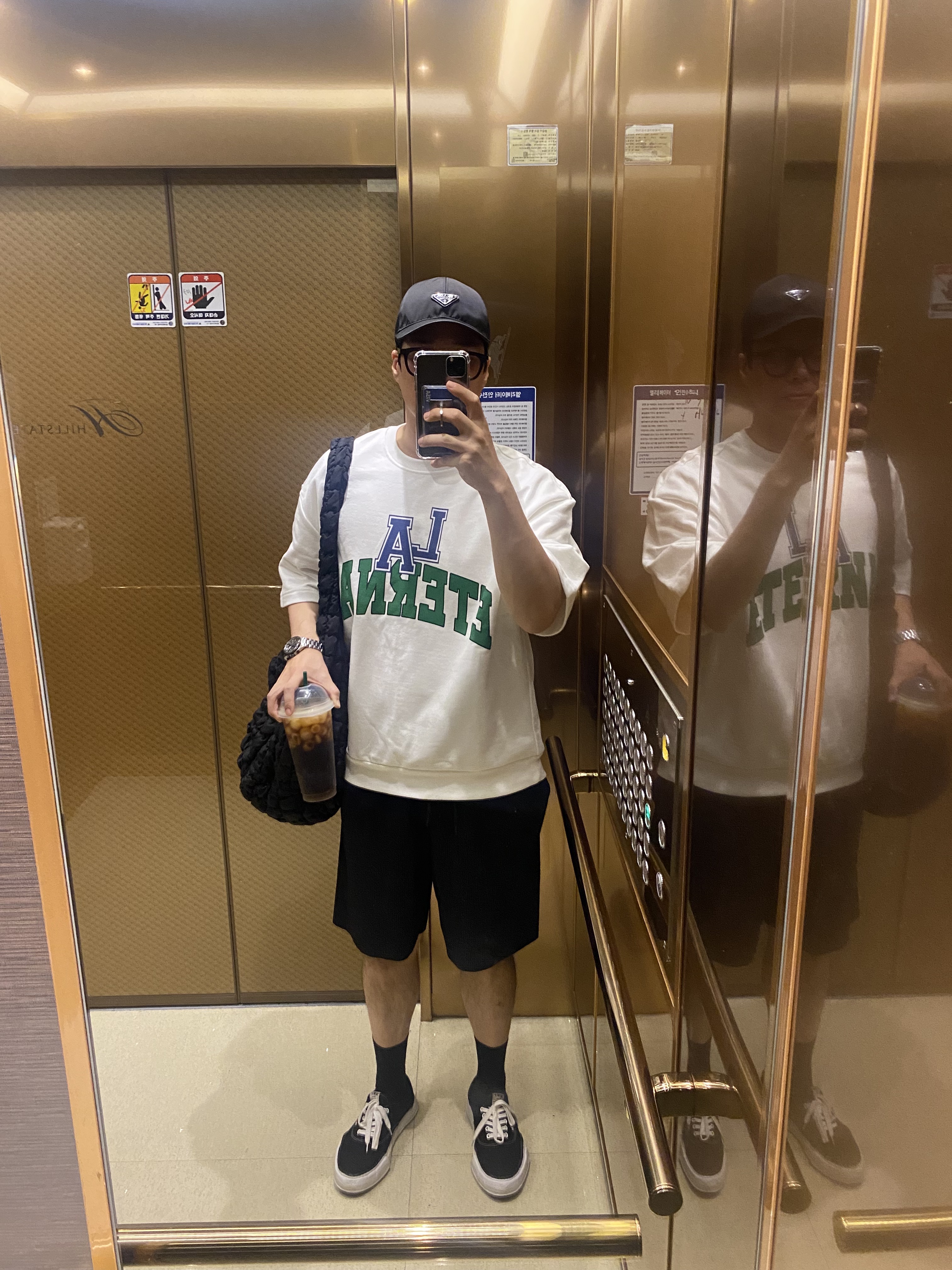 Maison Mihara Yasuhiro Baker OG Sole Canvas Low Cut Sneakers Black, Prada Re-Nylon Baseball Cap Black 착용 스타일