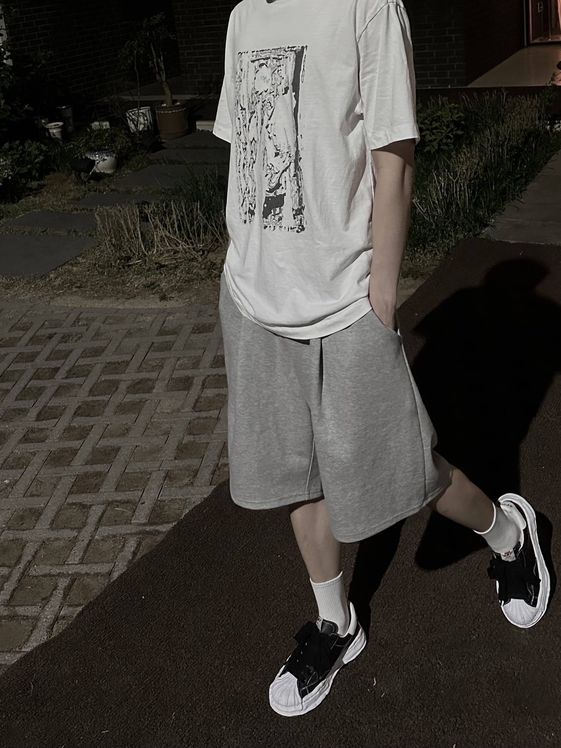 Maison Mihara Yasuhiro Blakey OG Sole Leather Low-top Sneakers Black 착용 스타일 - 1