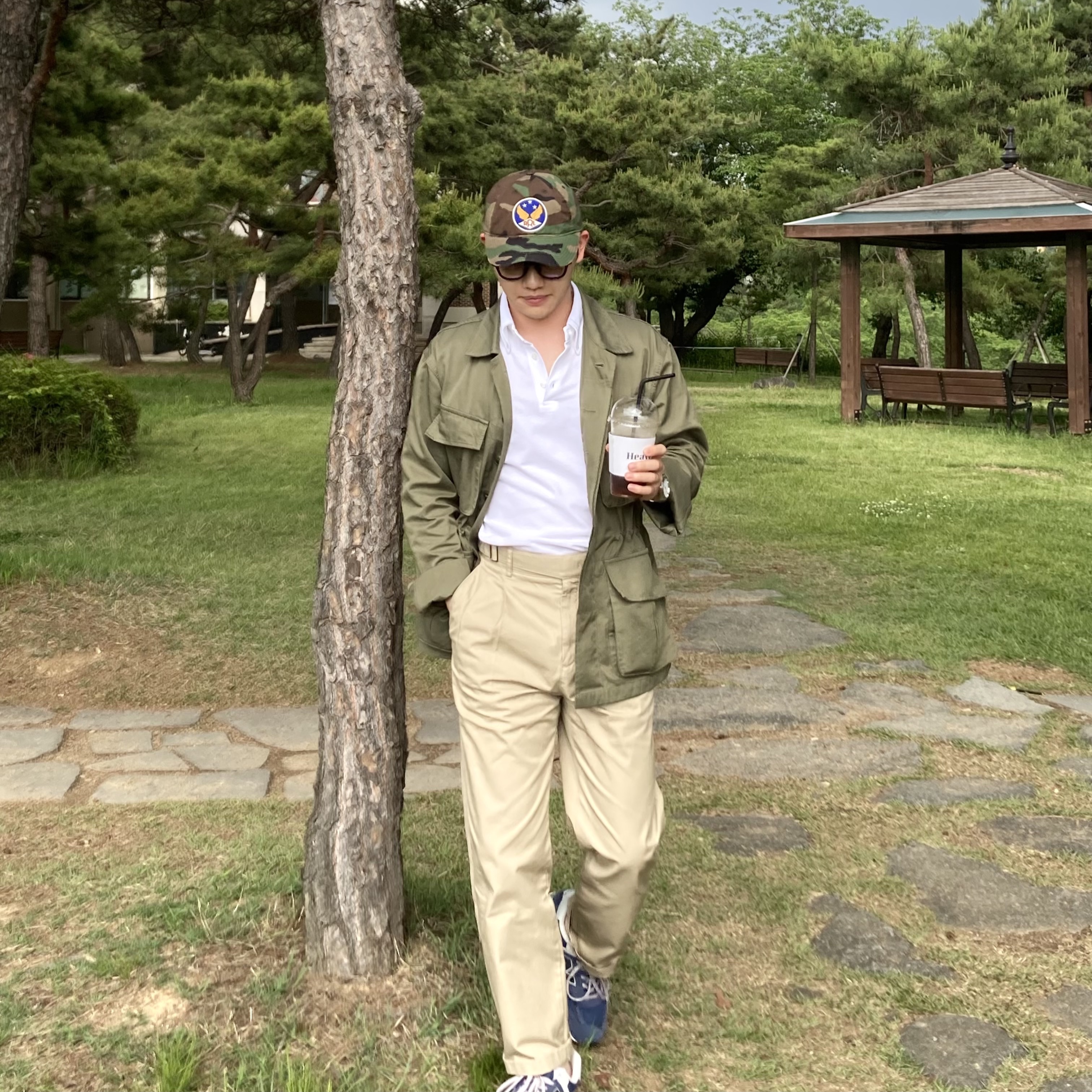 더블알엘 가먼트 다잉 트윌 볼캡 카모플라주 착용 스타일 - 2