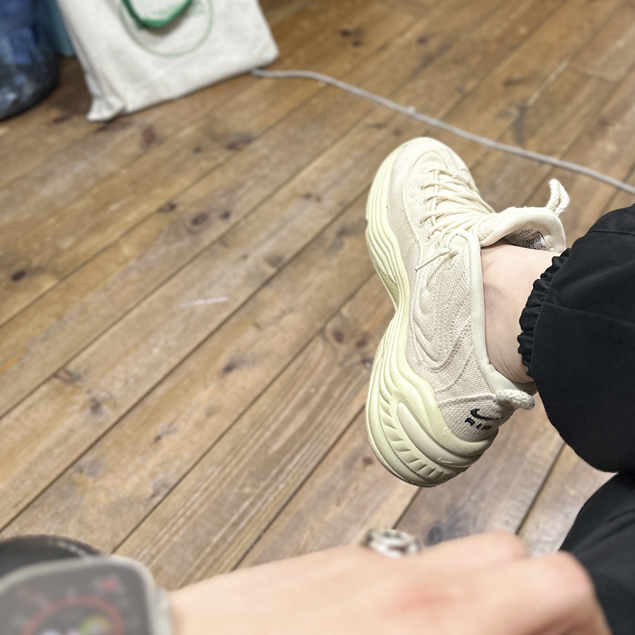 Nike x Stussy Air Penny II Fossil 착용 스타일