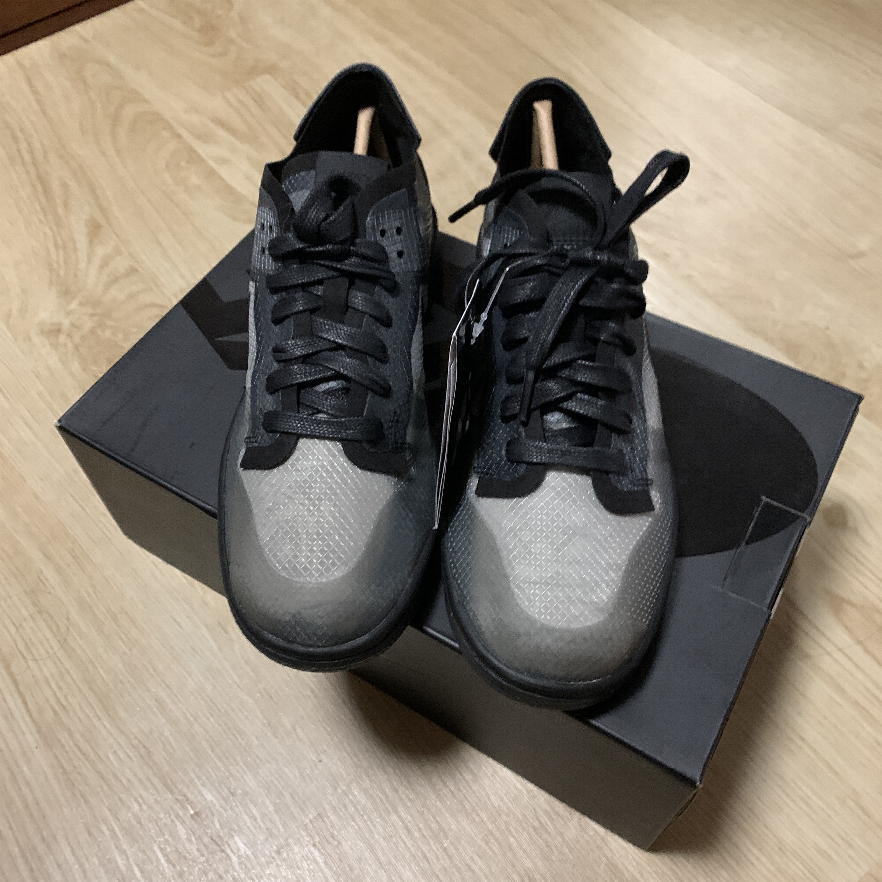 (W) Nike x Comme des Garcons Dunk Low Black 착용 스타일 - 2
