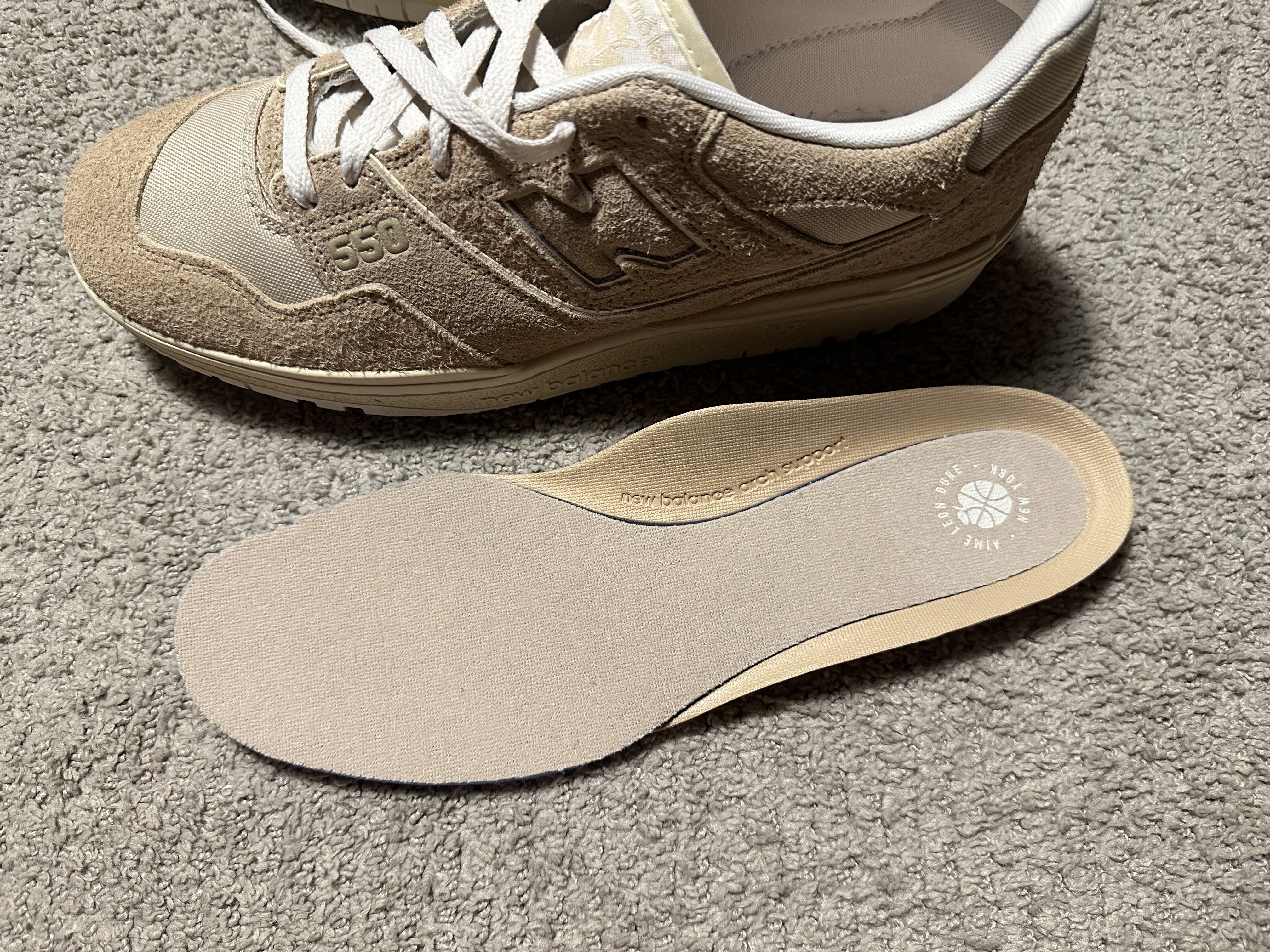 New Balance x Aime Leon Dore 550 True Brown, New Balance x Aime Leon Dore 550 Warm Sand 착용 스타일 - 4