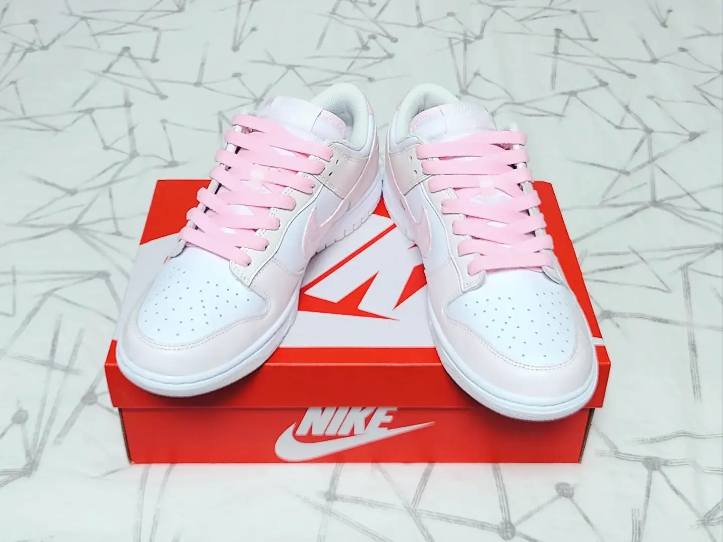 (W) Nike Dunk Low Pearl Pink 착용 스타일 - 3