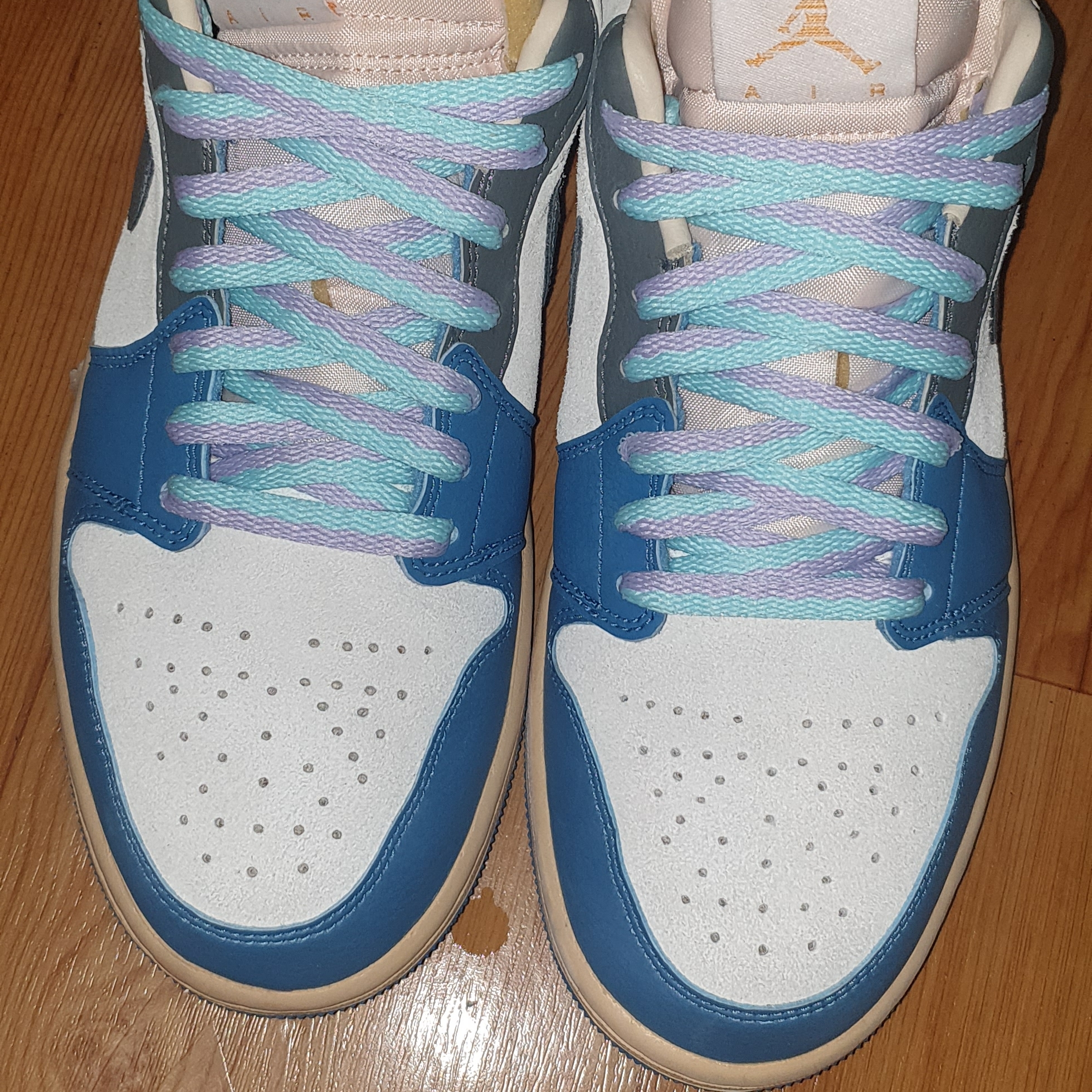 Jordan 1 Low SE Tokyo 96 착용 스타일