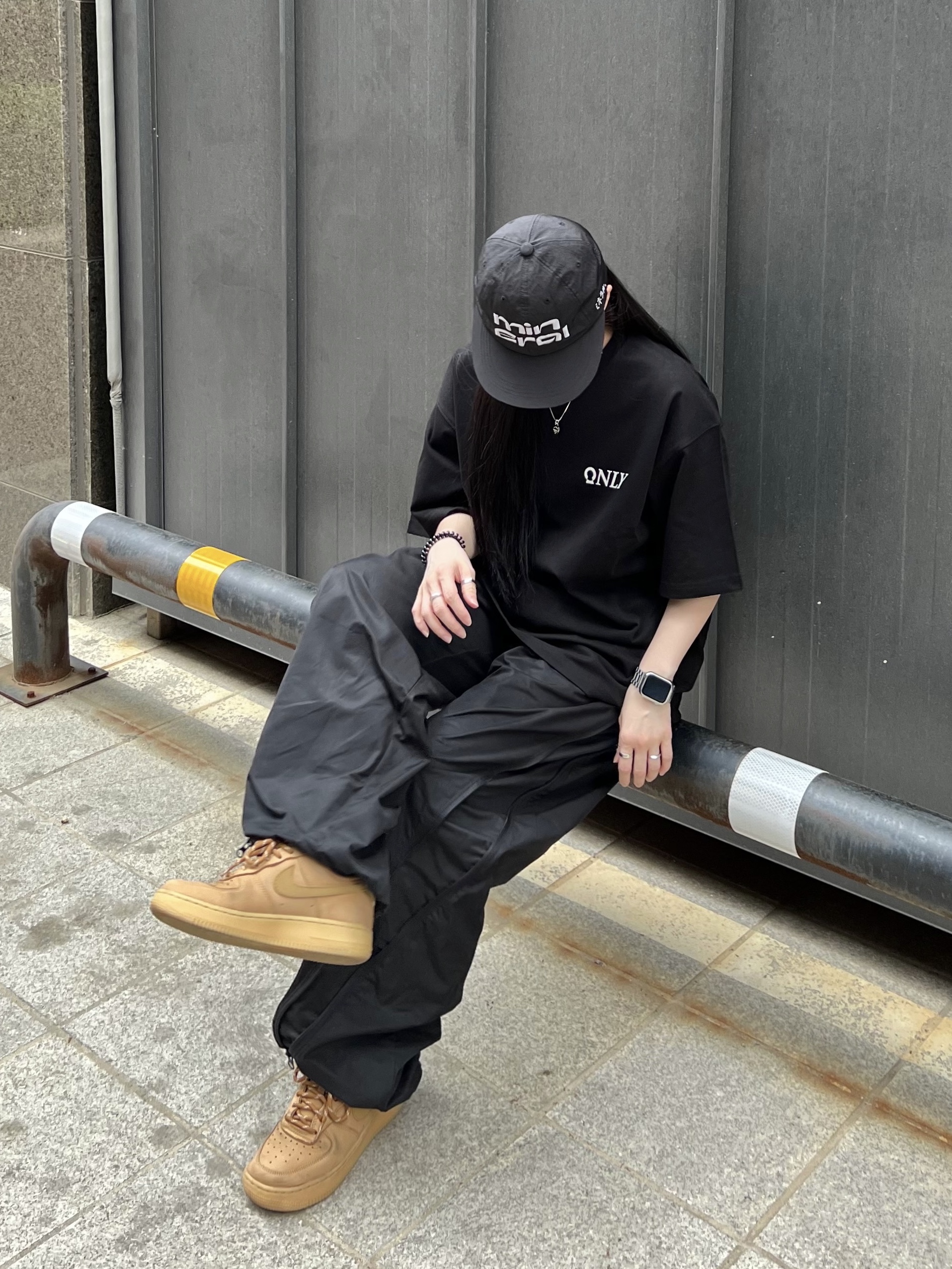 Nike Air Force 1 '07 WB Flax, Sansan Gear Zipper Pants Black - 22FW 착용 스타일 - 3