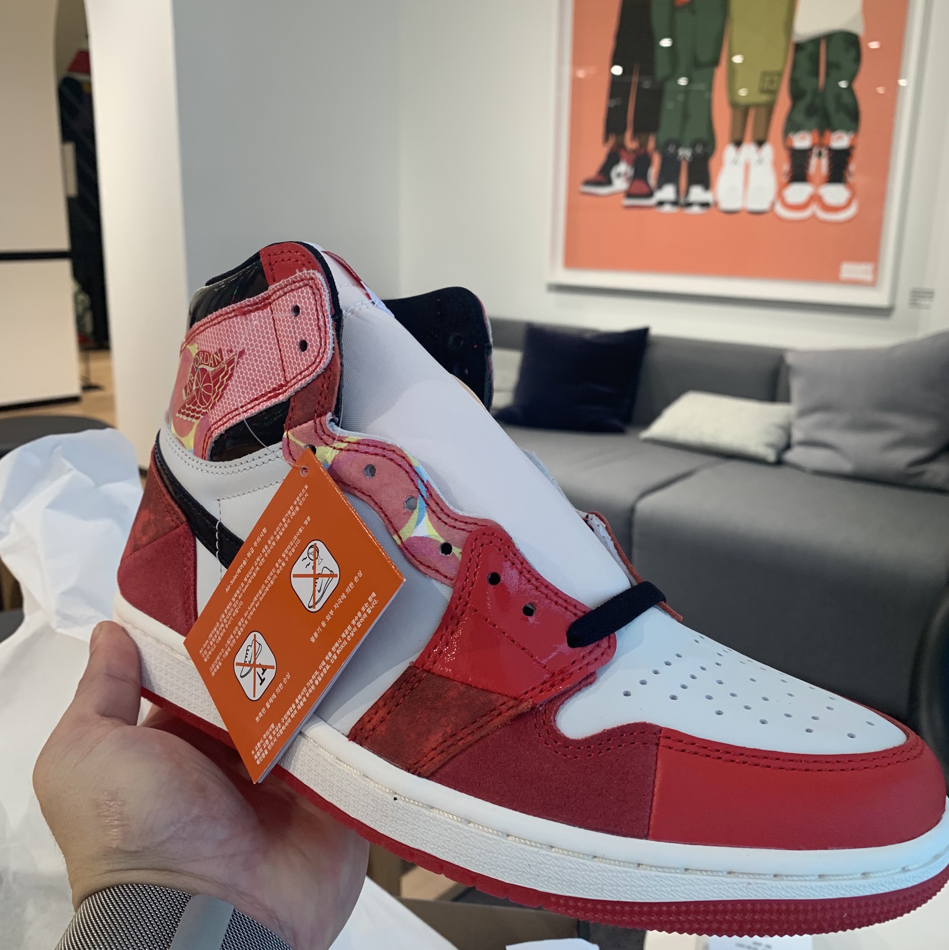Jordan 1 Retro High Spider-Man Next Chapter 착용 스타일