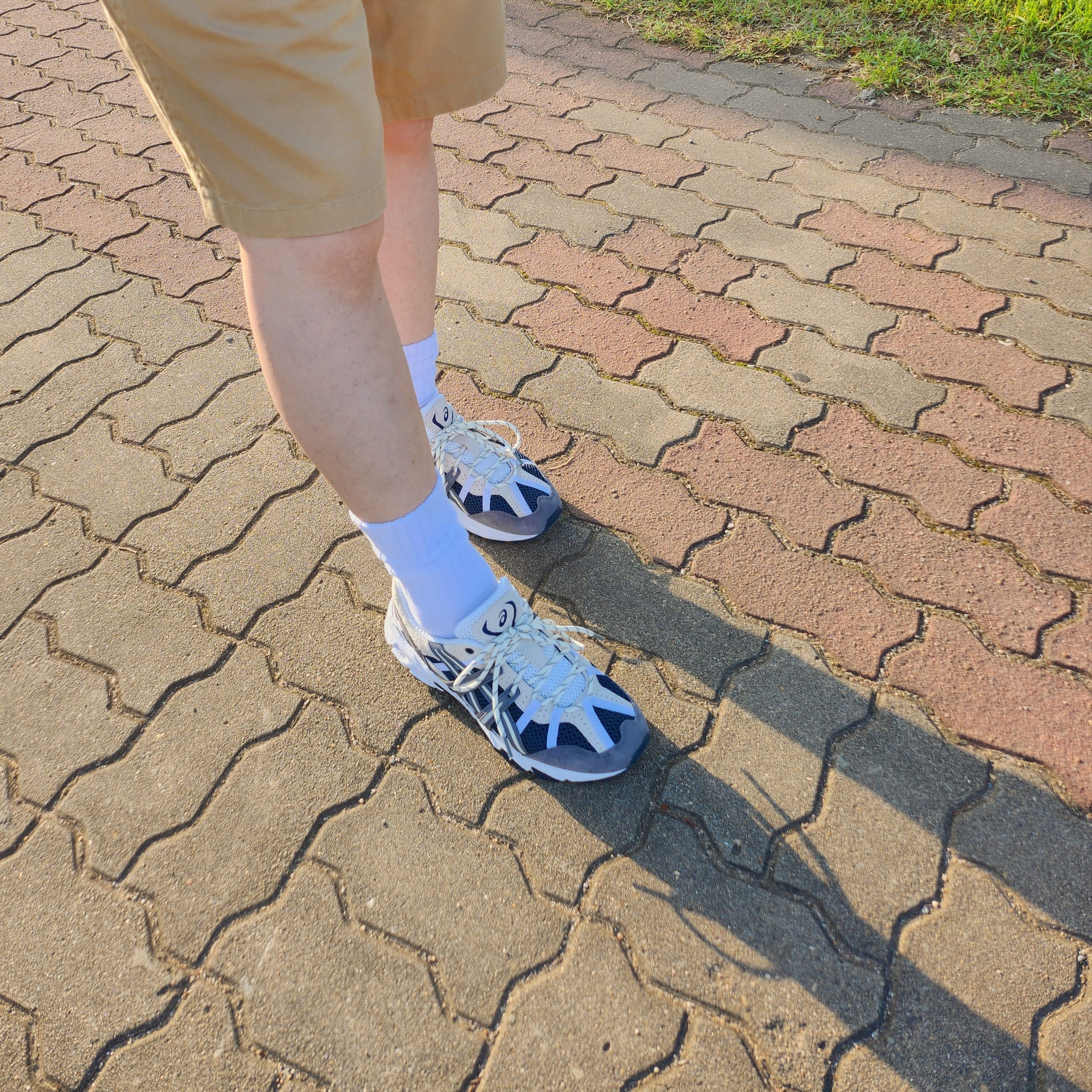 Asics Gel-Sonoma 15-50 French Blue, Porter Tanker Shoulder Bag Black 착용 스타일 - 3