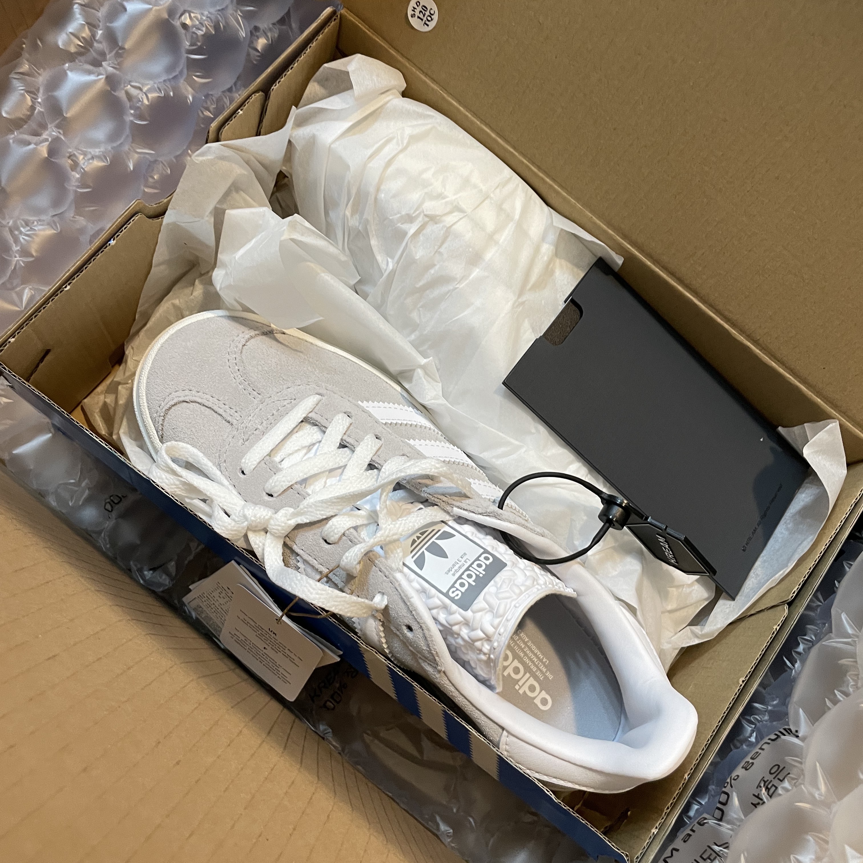 (W) Adidas Gazelle Bold Grey Cloud White 착용 스타일 - 2