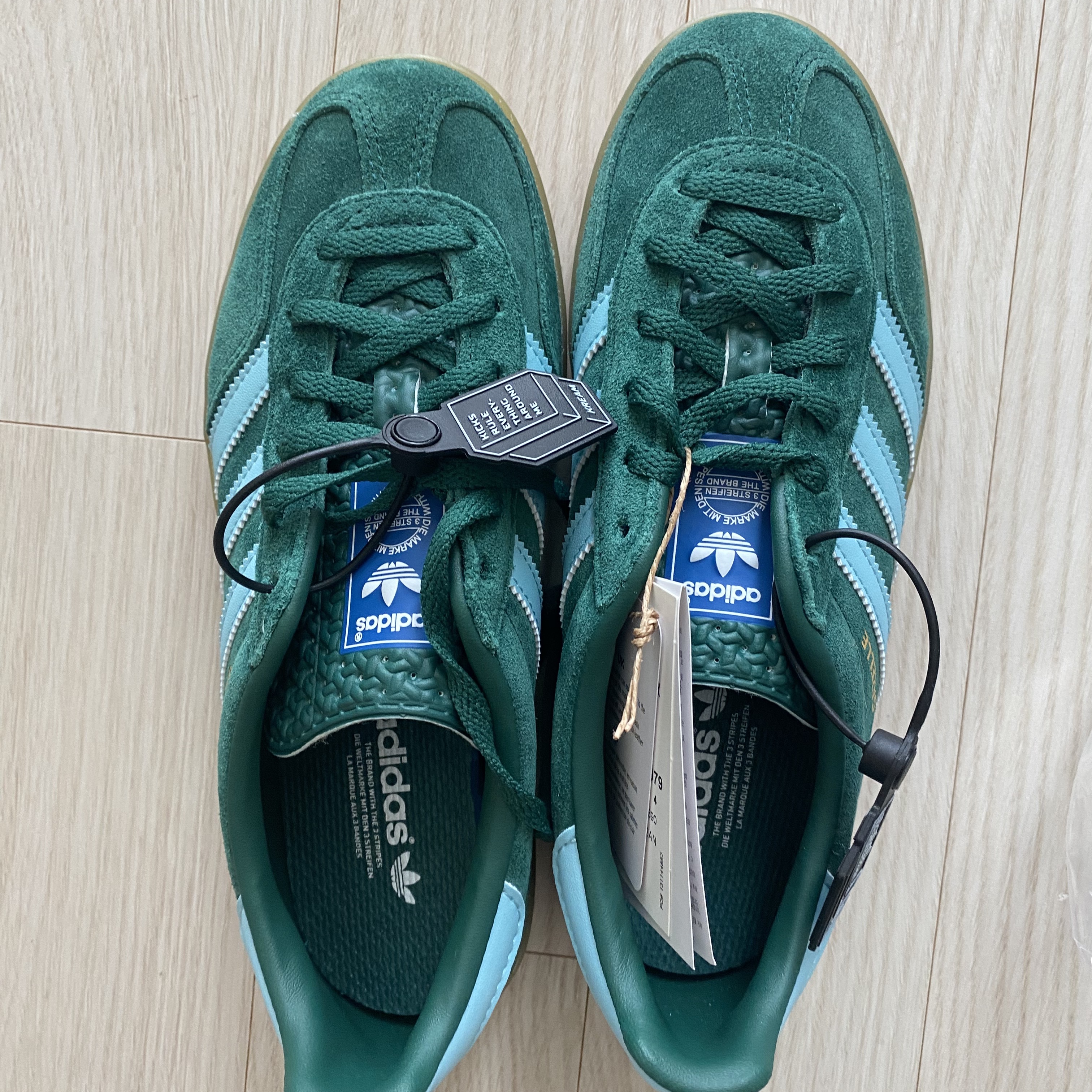 Adidas Gazelle Indoor Collegiate Green Hazy Sky 착용 스타일 - 1