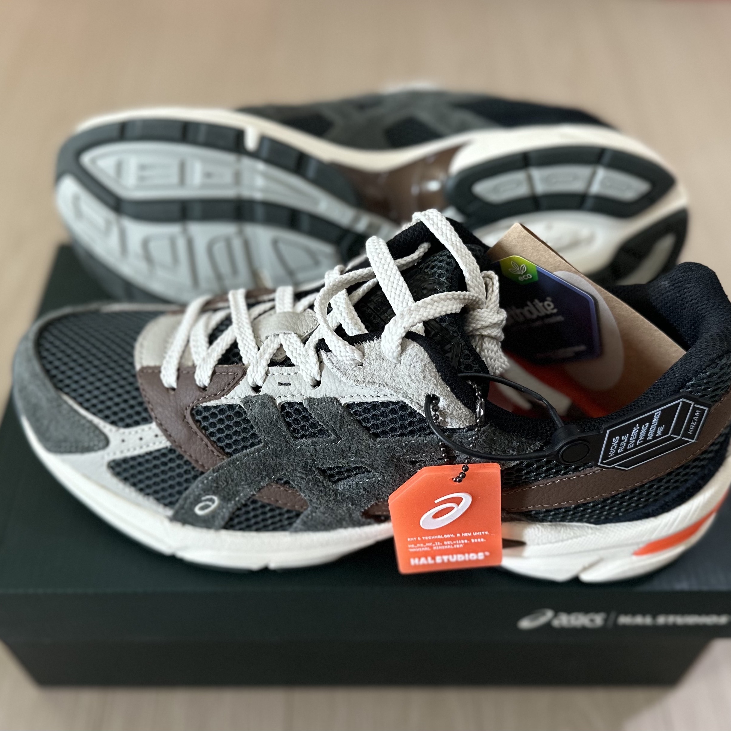 Asics x Hal Studios Gel-1130 MK-II Forest 착용 스타일 - 3
