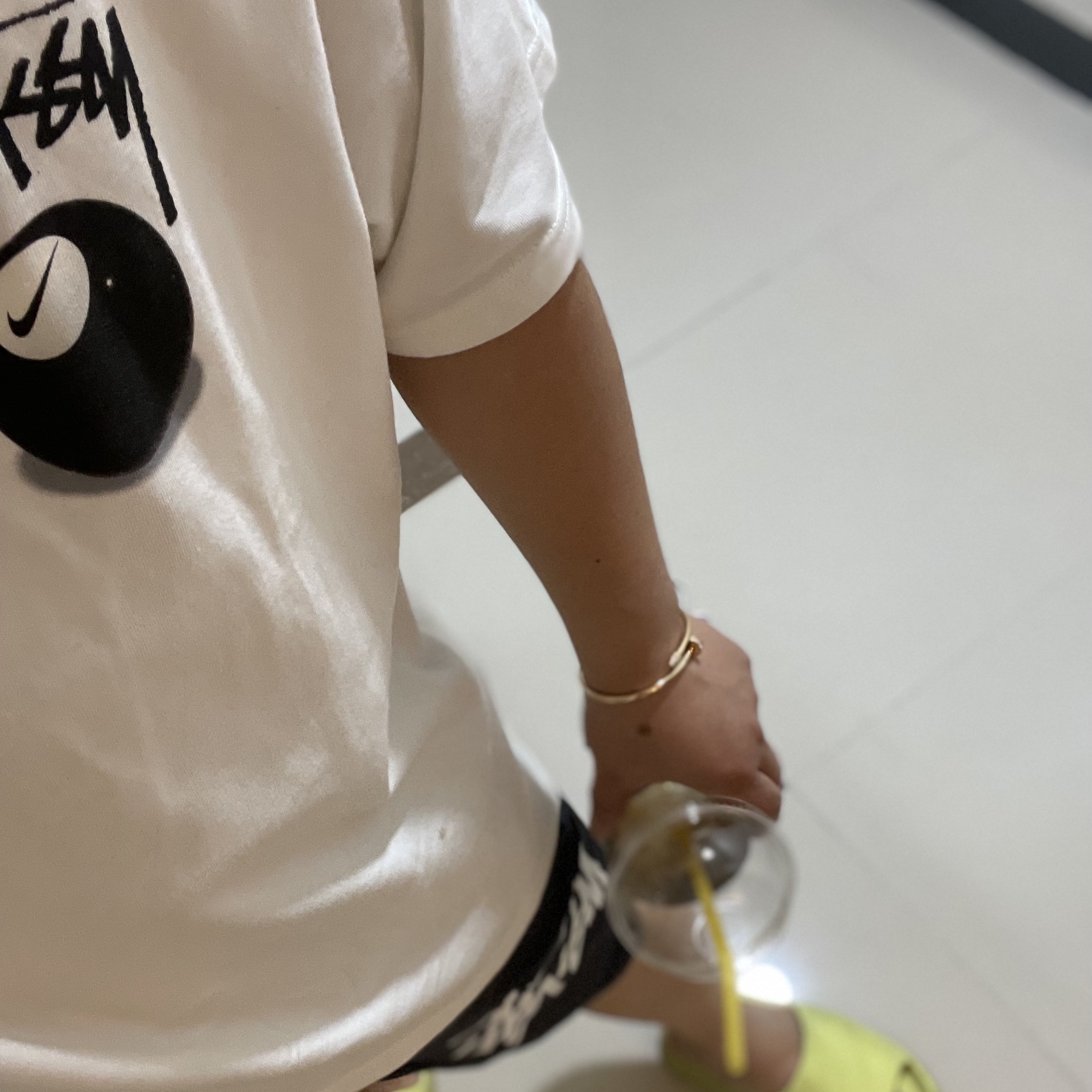 Nike x Stussy NRG FL SS 8 Ball T-Shirt White (DO9322-100), Nike x Stussy Water Shorts Off Noir 착용 스타일