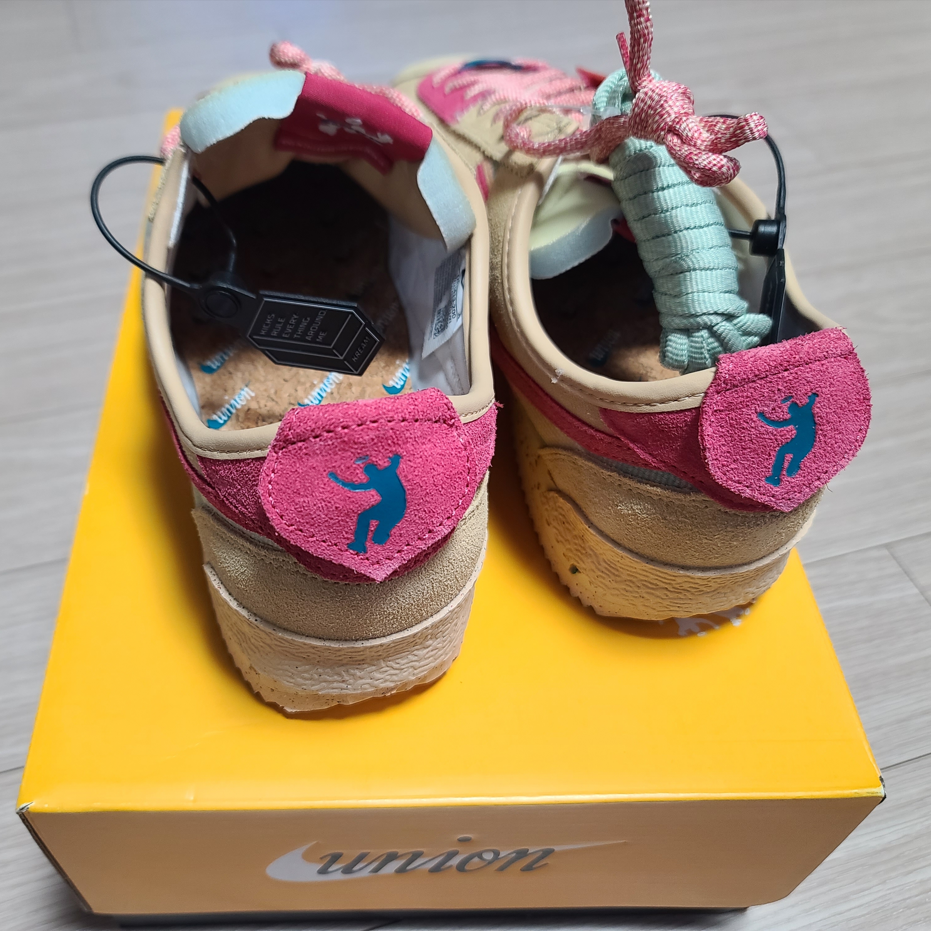 Nike x Union Cortez SP Sesame 착용 스타일 - 3