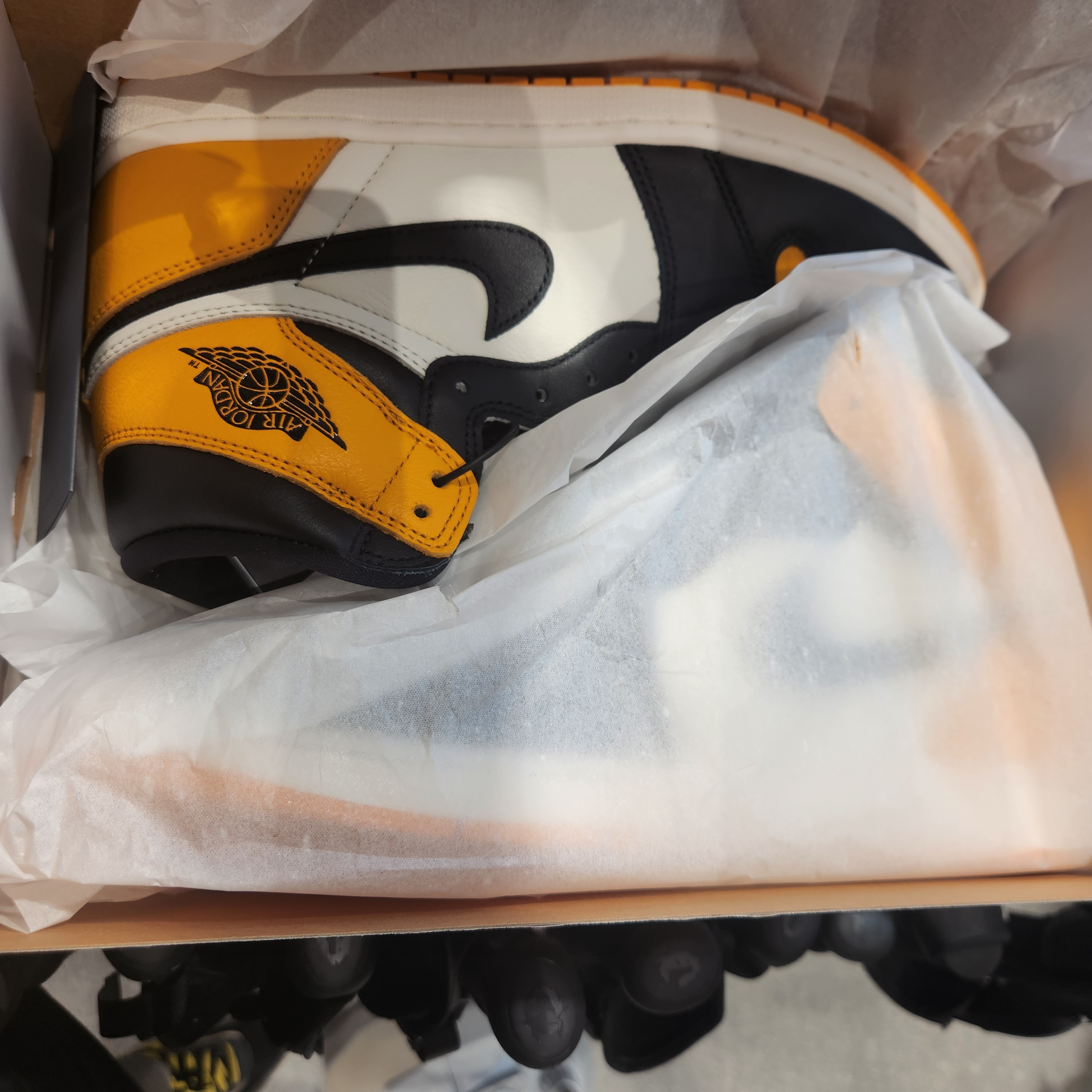 Jordan 1 Retro High OG Taxi 착용 스타일