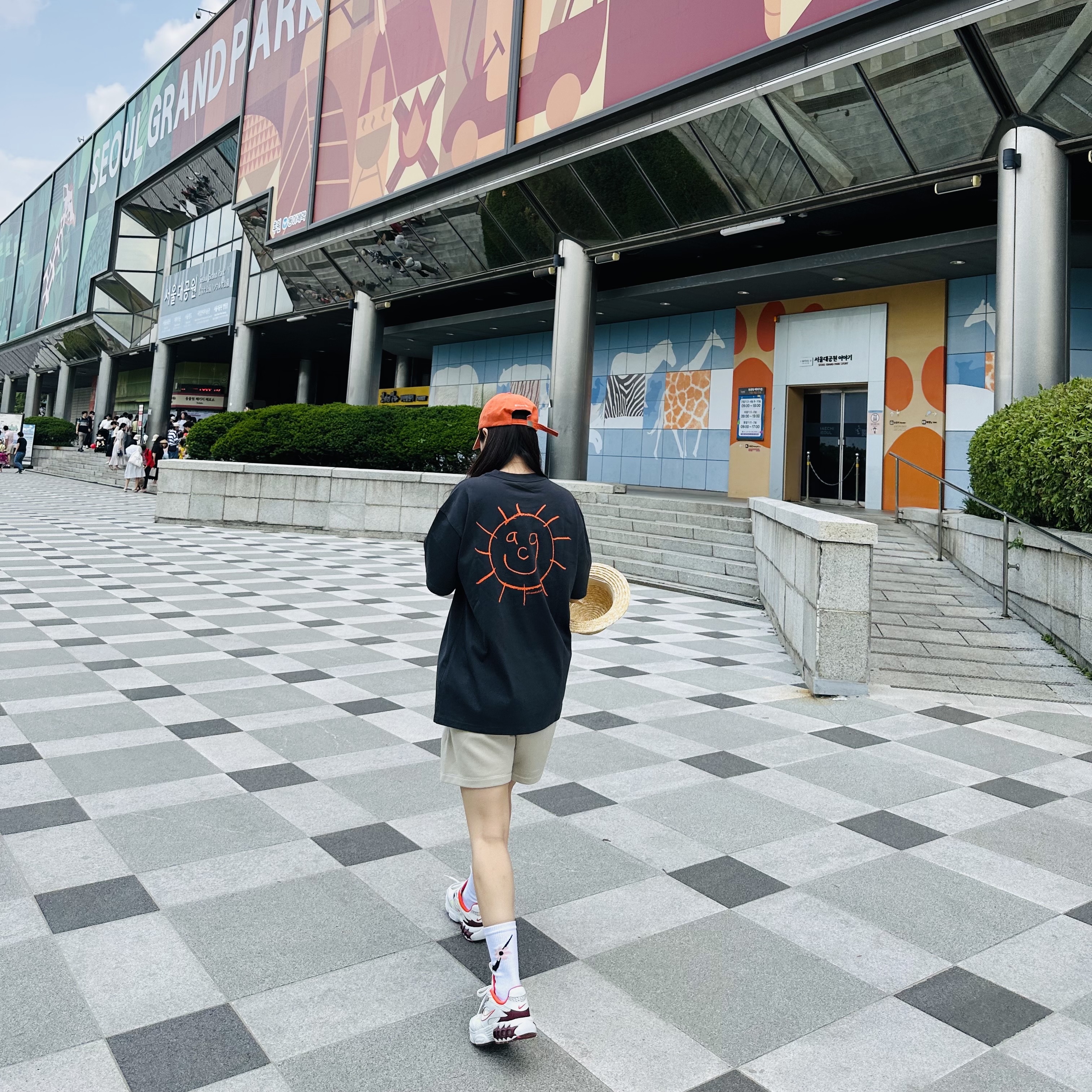 Nike ACG Sunshine T-Shirt Dark Smoke Grey - Asia, (W) Nike Zoom Air Fire Dark Beetroot 착용 스타일 - 3