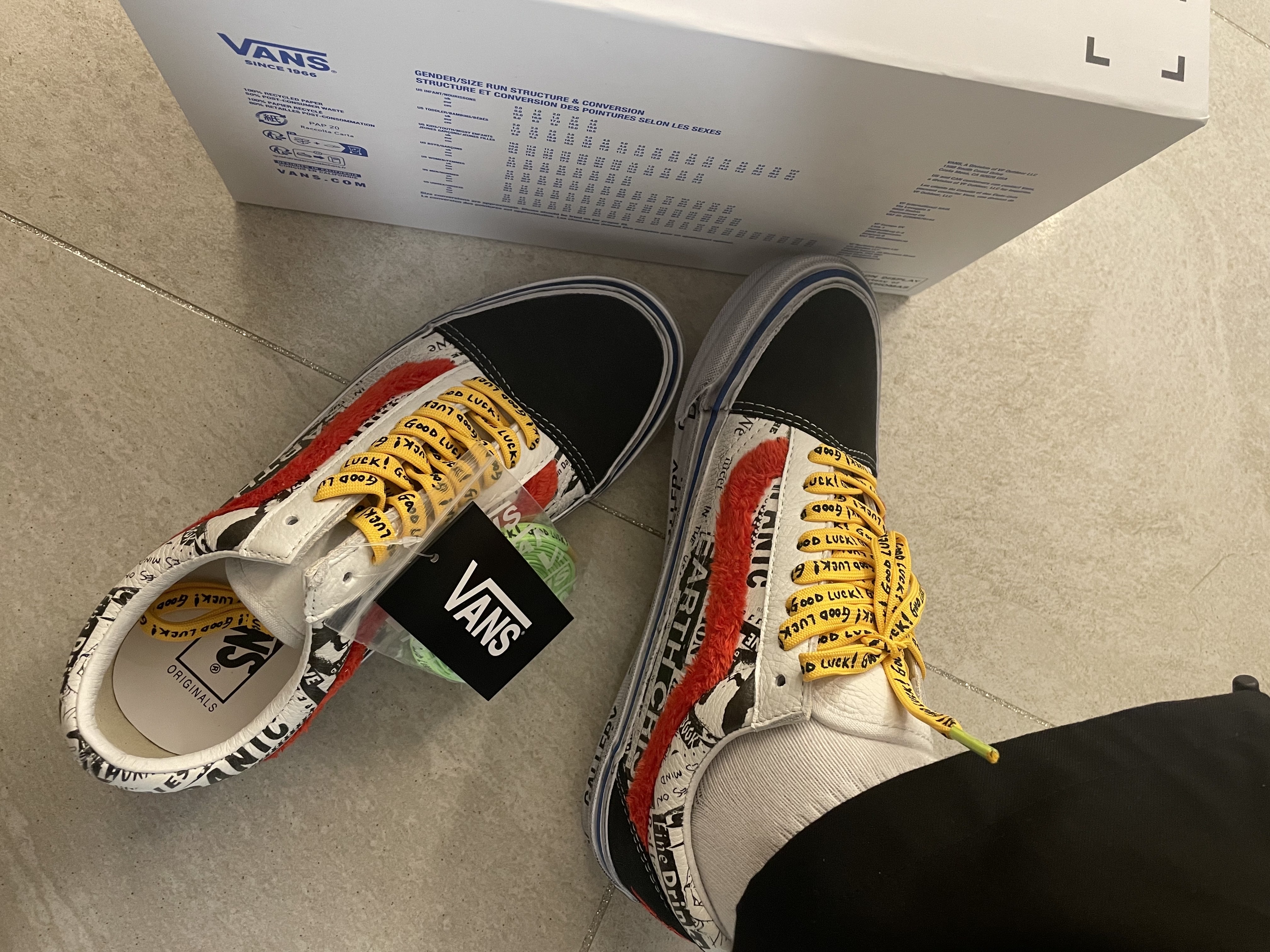 Vans Vault x Gallery Dept. OG Old Skool LX 착용 스타일