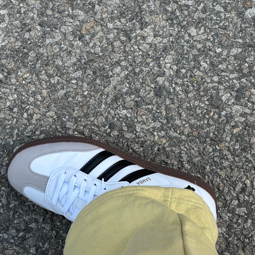 Adidas Samba Vegan White Black 착용 스타일