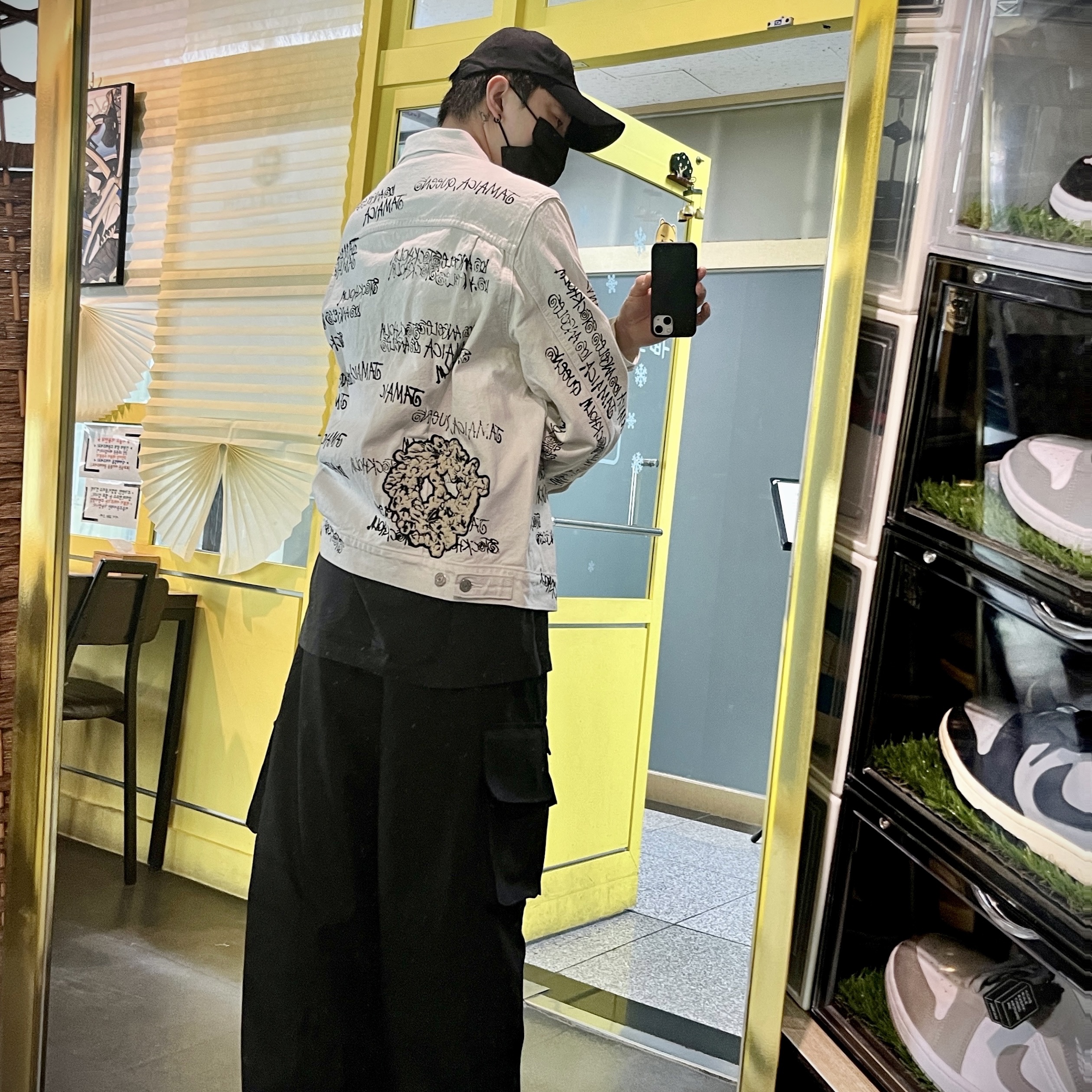 Stussy x Our Legacy x Denim Tears TTL Denim Jacket White 착용 스타일 - 2