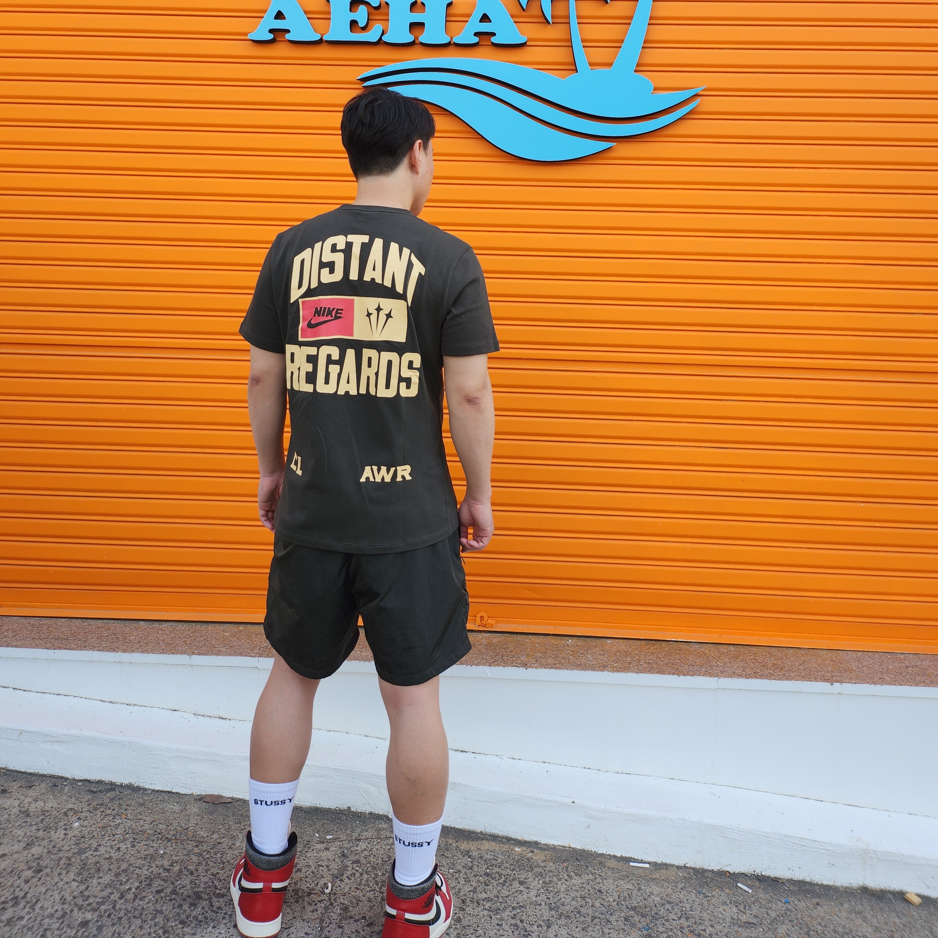 Nike x Drake Nocta Shorts Sequoia (DR2628-355), Nike x Drake Nocta x Cactus Plant Flea Market Souvenir Cactus T-Shirt Sequoia (DR2630-355) 착용 스타일 - 3