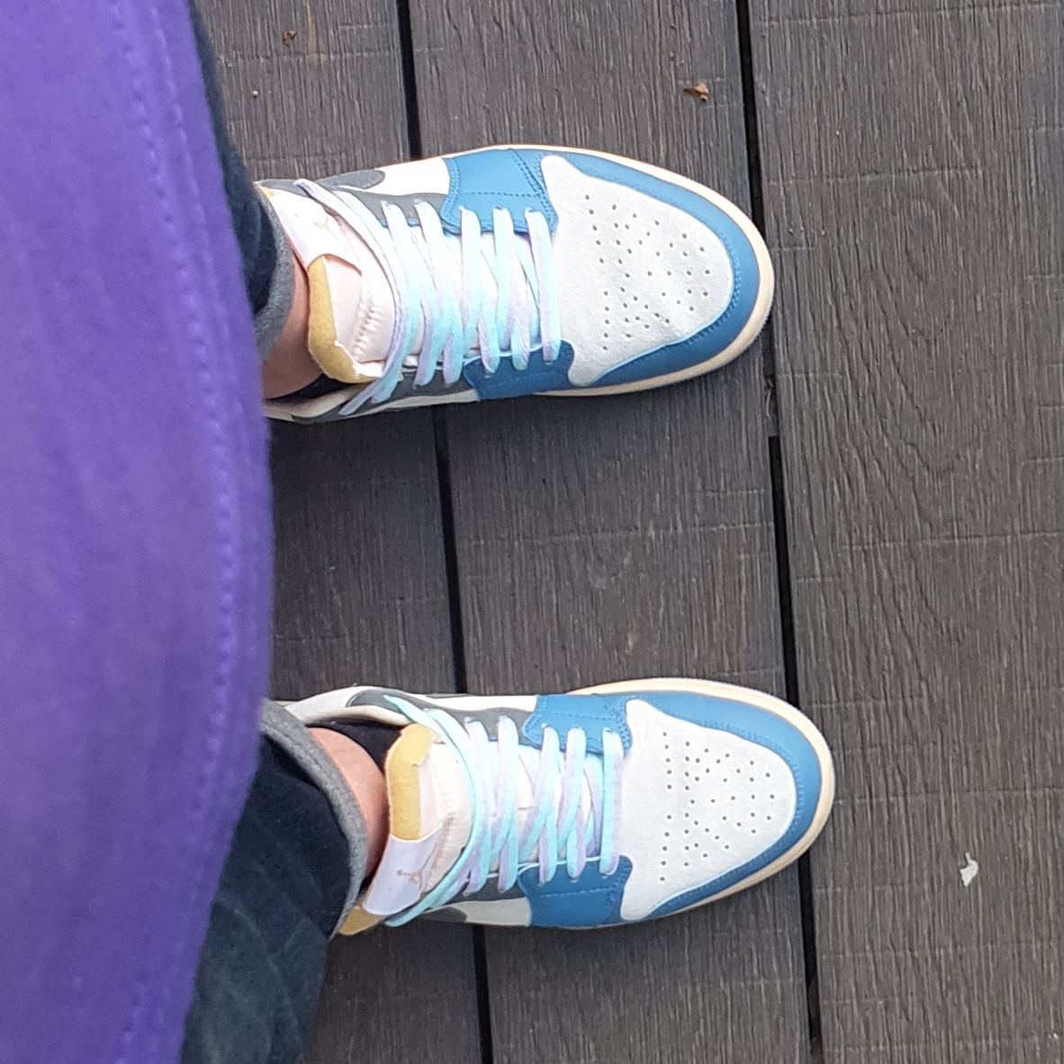 Jordan 1 Low SE Tokyo 96 착용 스타일