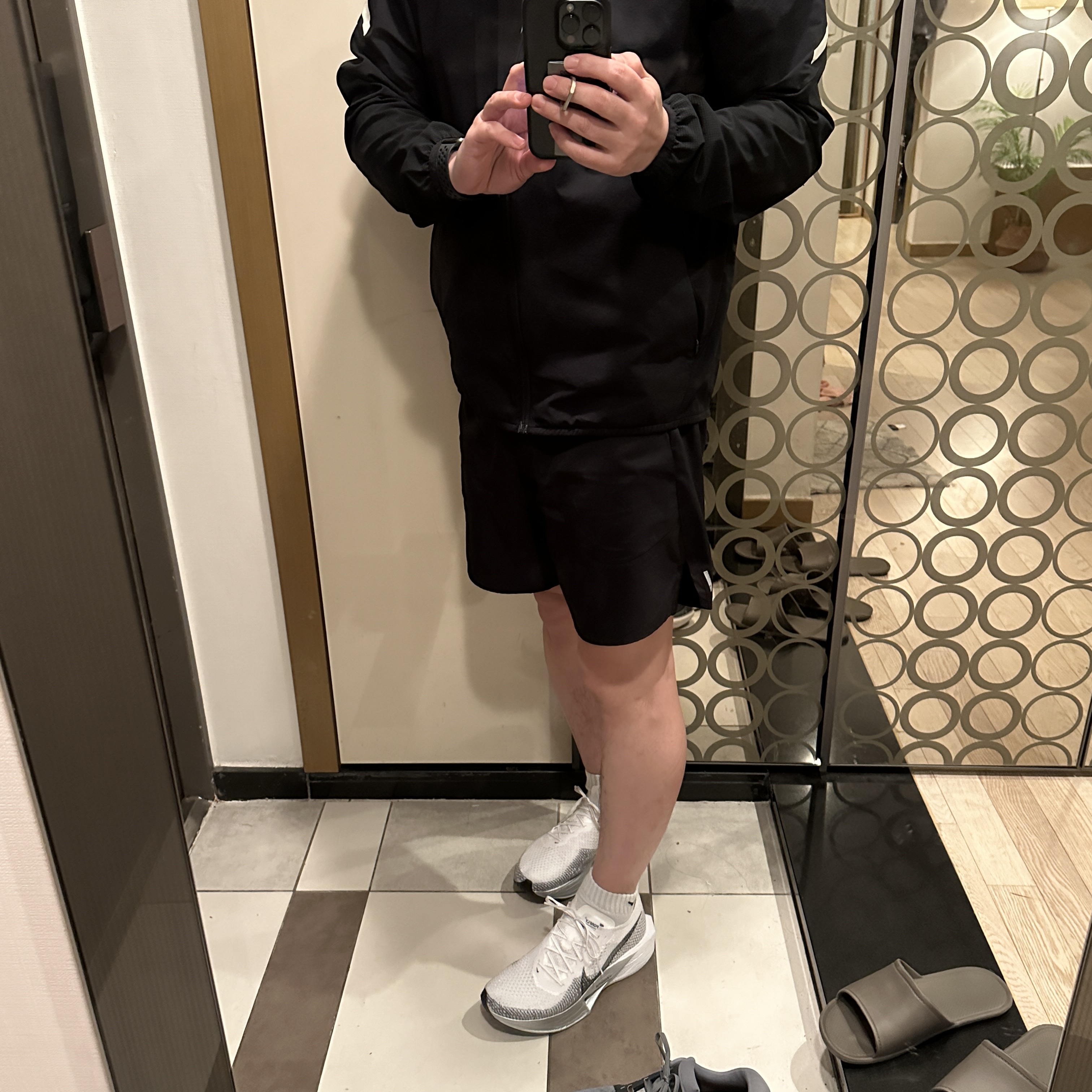 Nike ZoomX Vaporfly Next% 3 White Grey 착용 스타일
