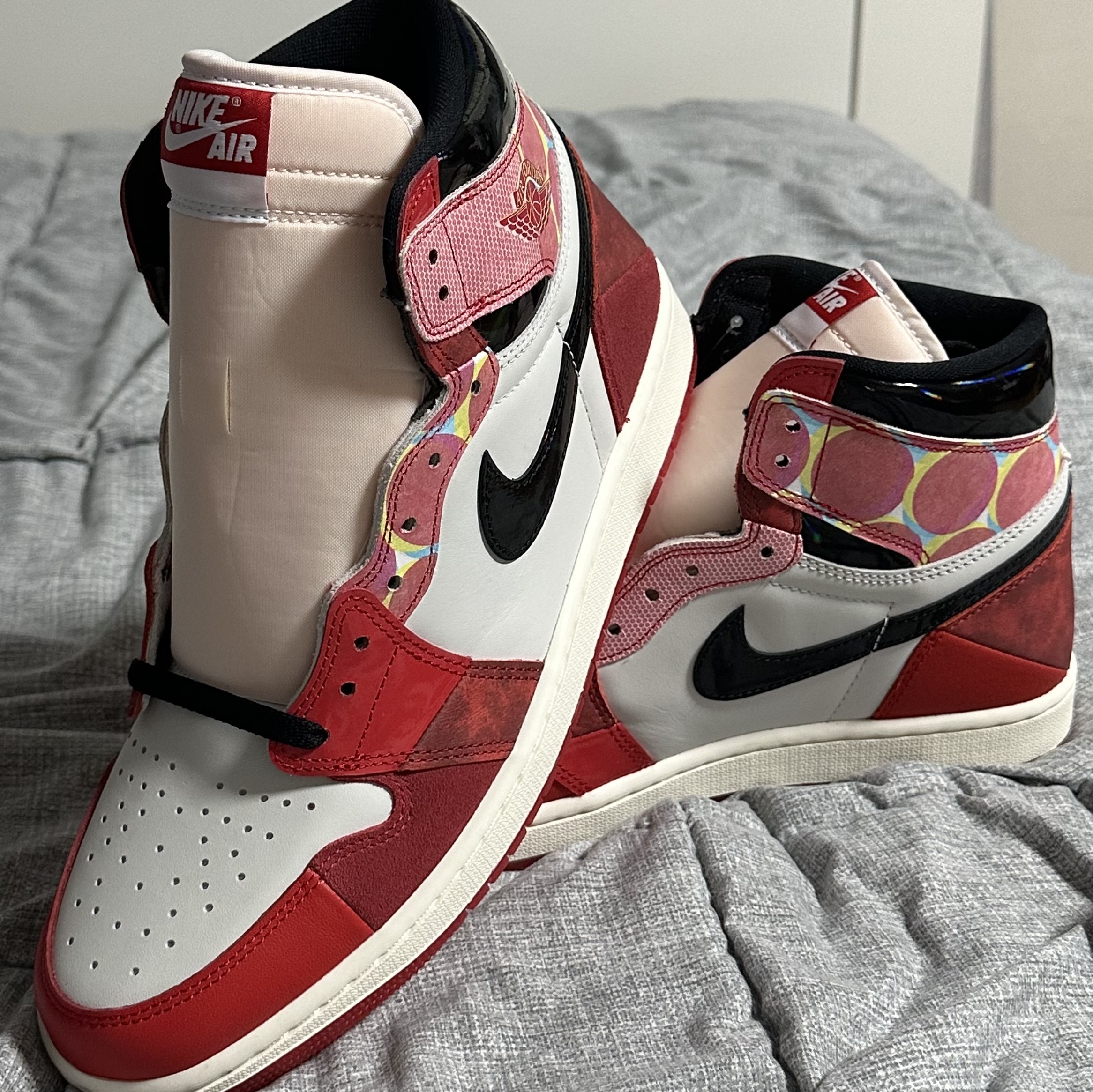 Jordan 1 Retro High Spider-Man Next Chapter 착용 스타일