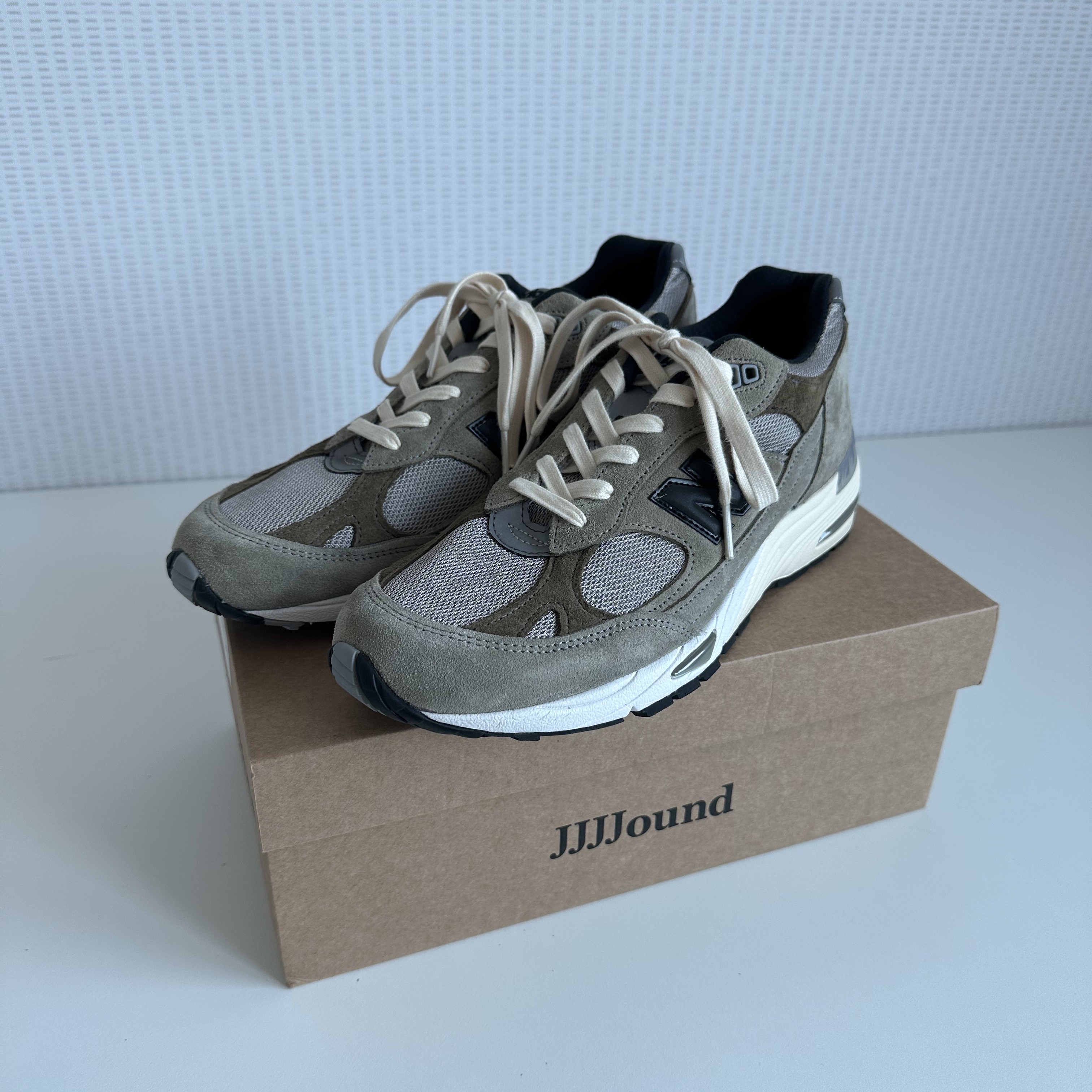 New Balance x JJJJound 991 Made in UK Grey 착용 스타일 - 2